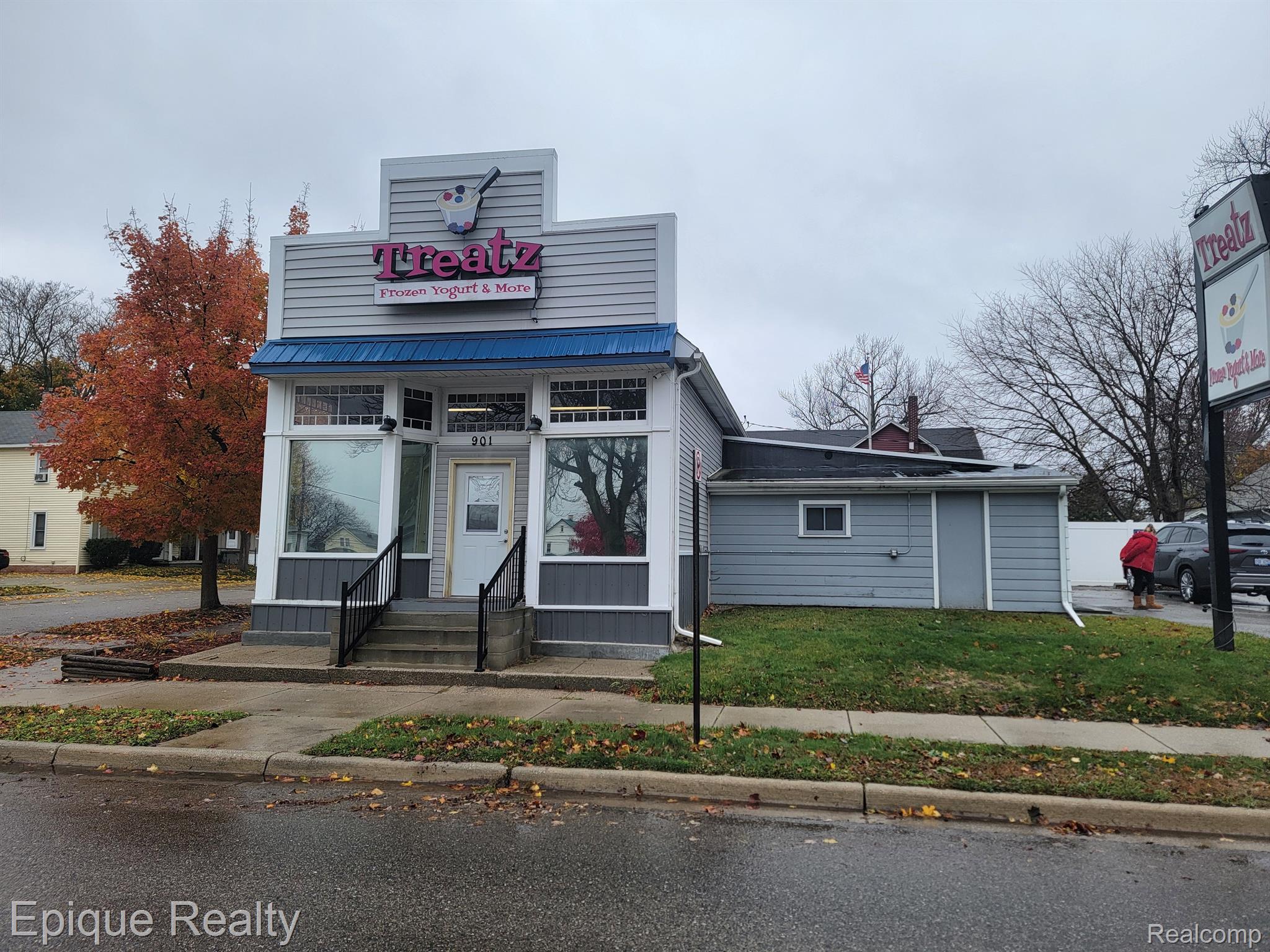 901 ERIE Street