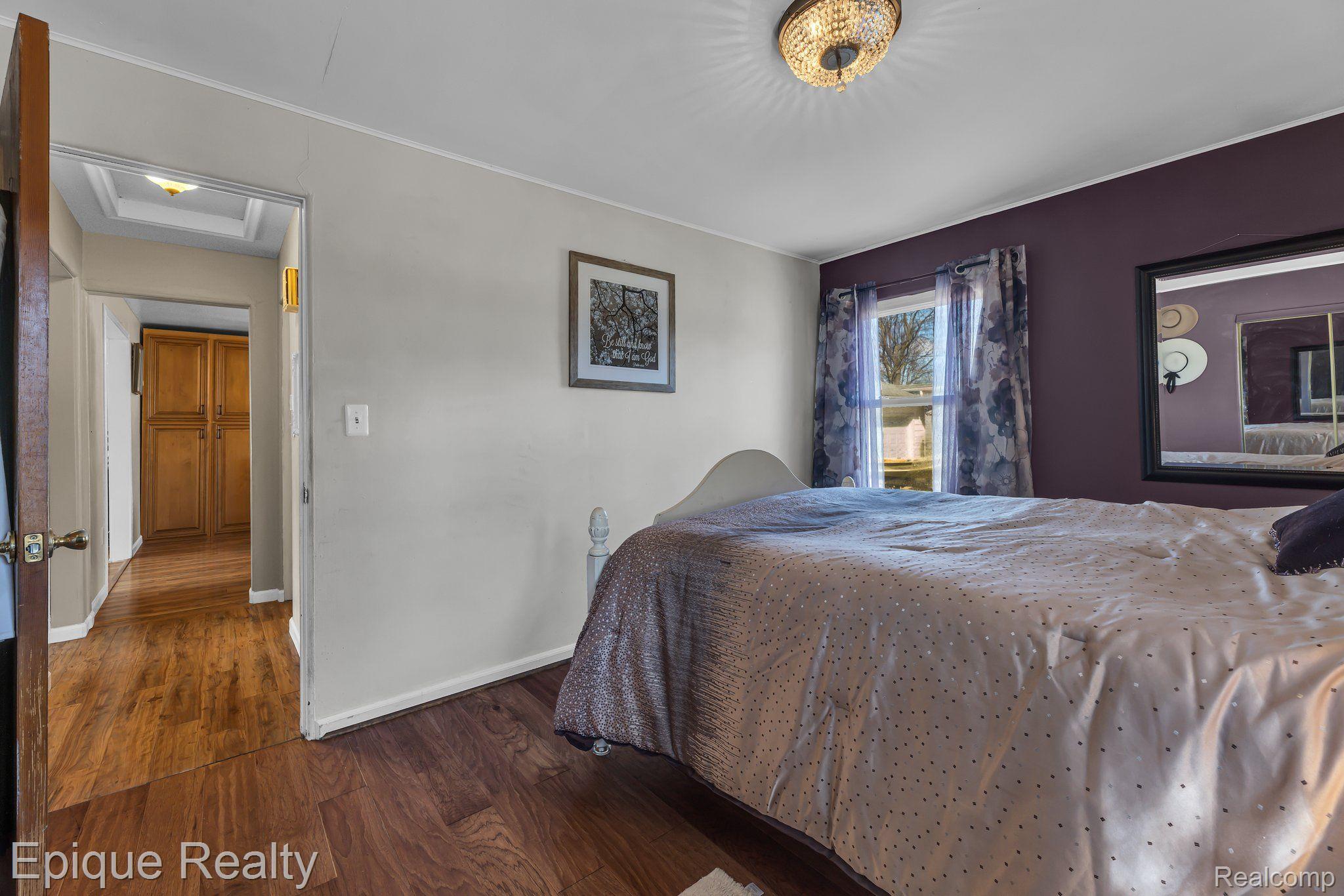 1006 13TH Street