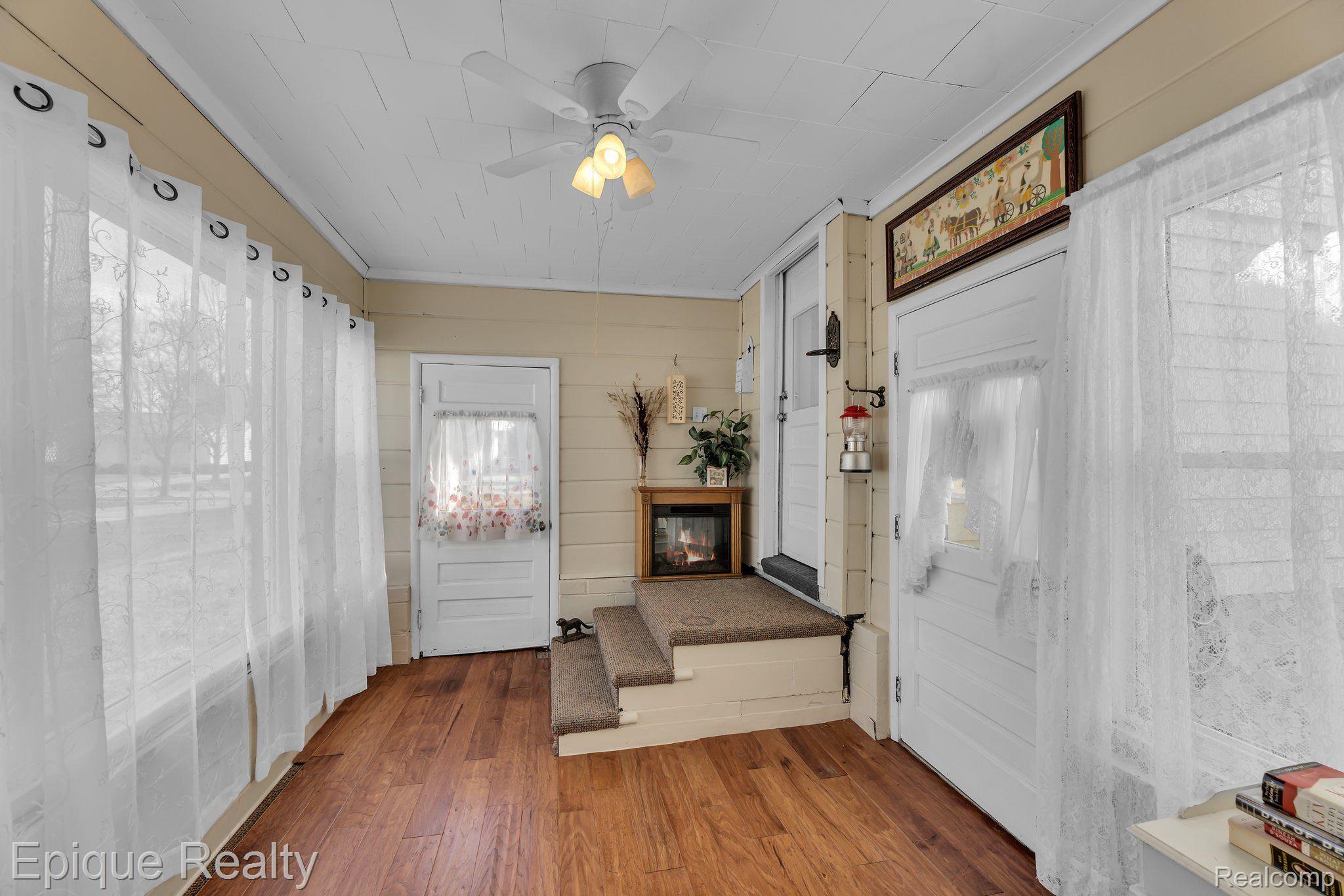 1006 13TH Street