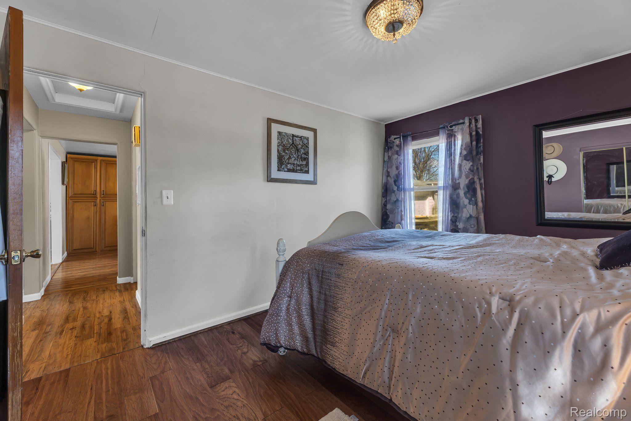 1006 13TH Street