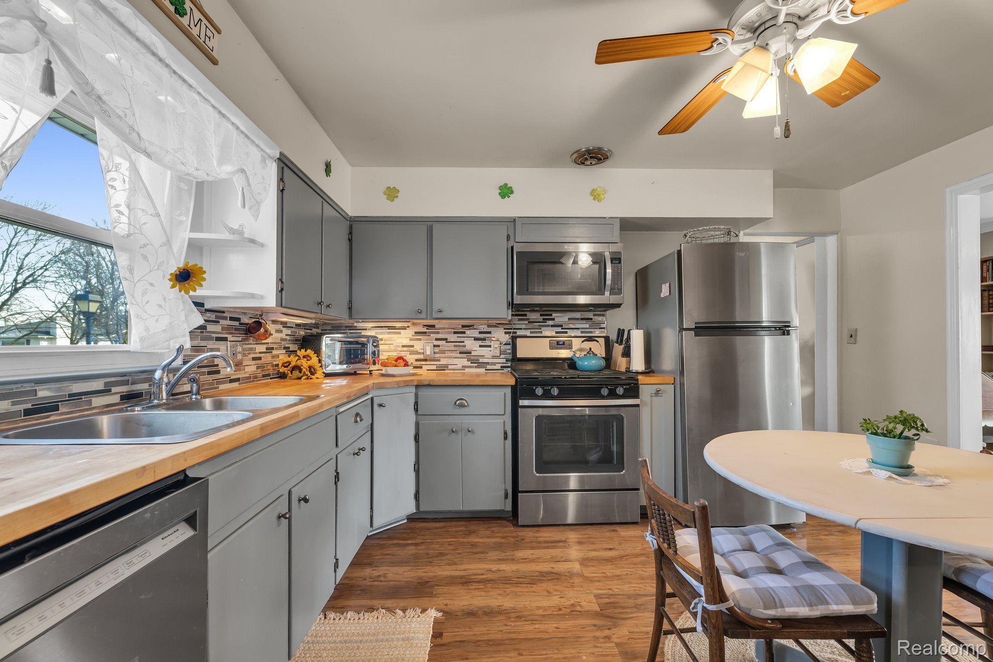 1006 13TH Street