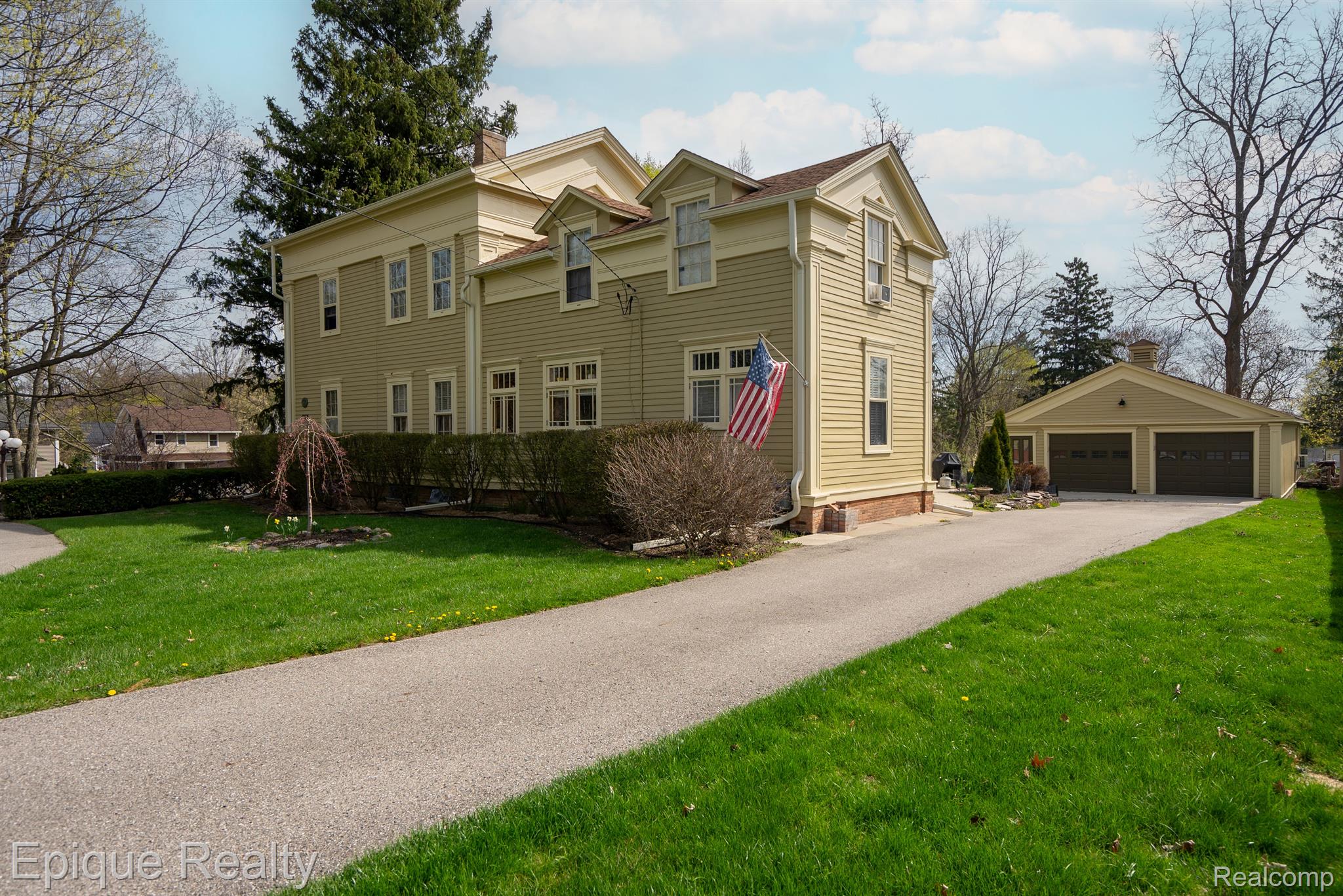 117 Bradley Street