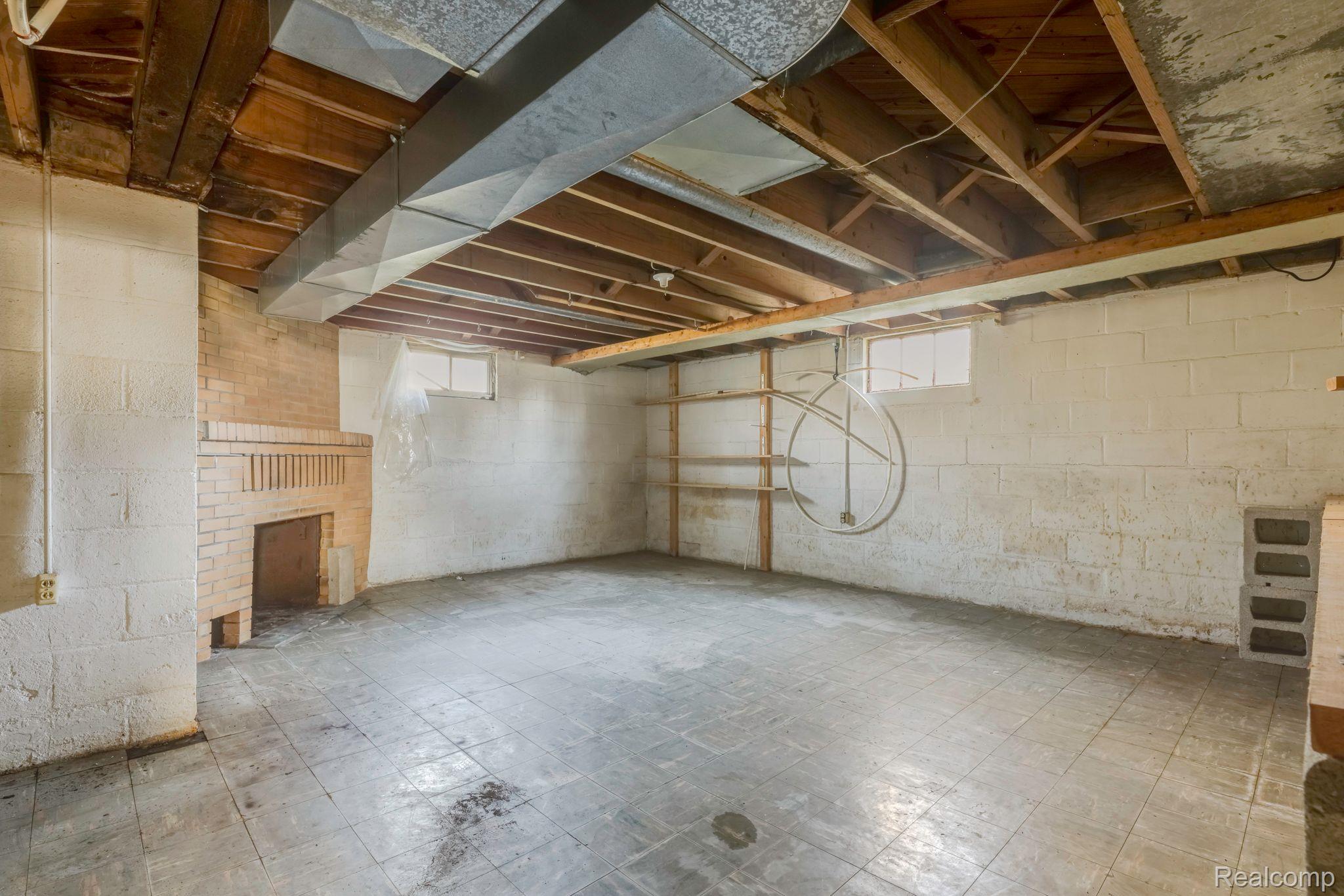 936 COLORADO Street