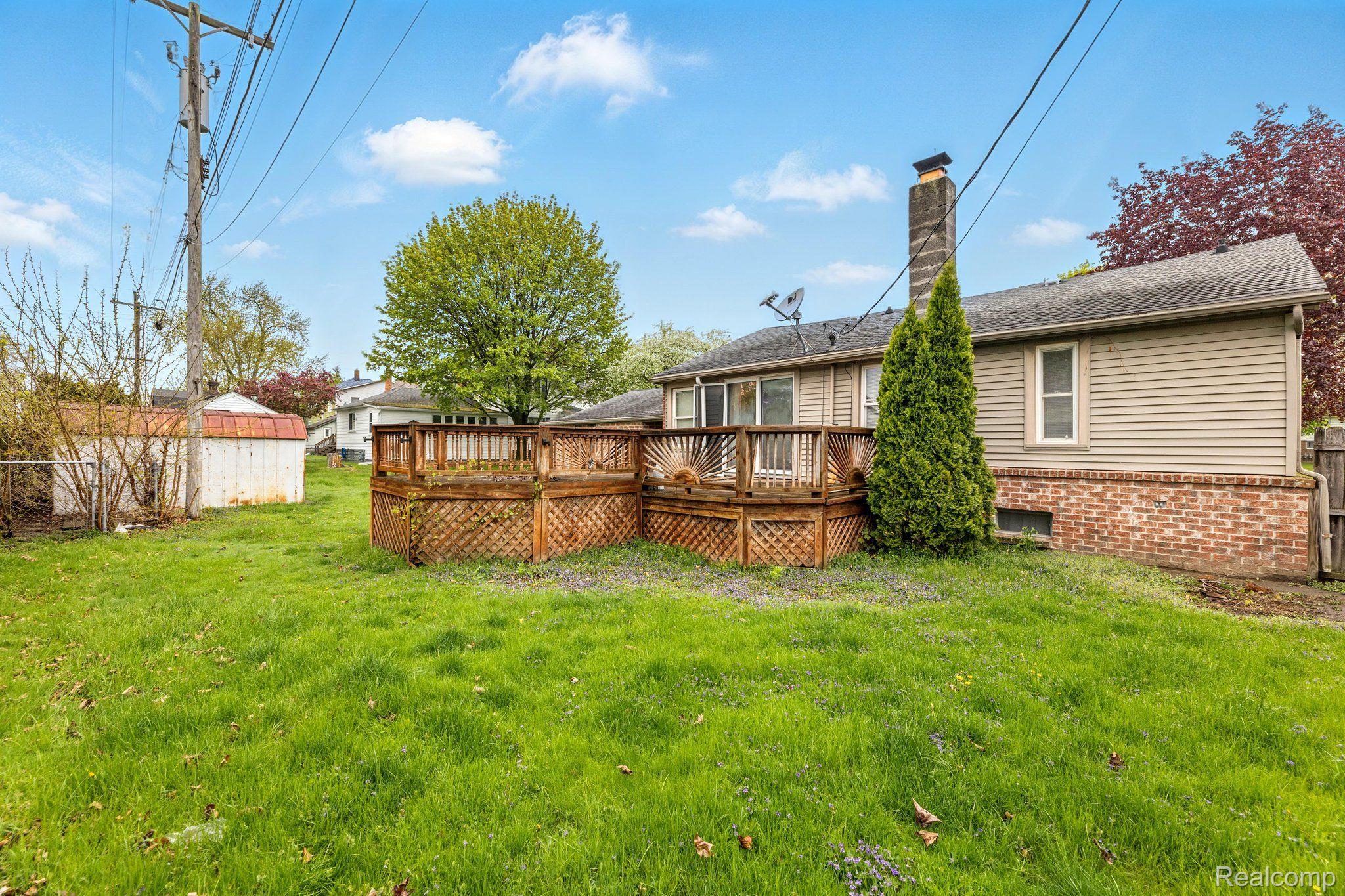 323 WARD Street