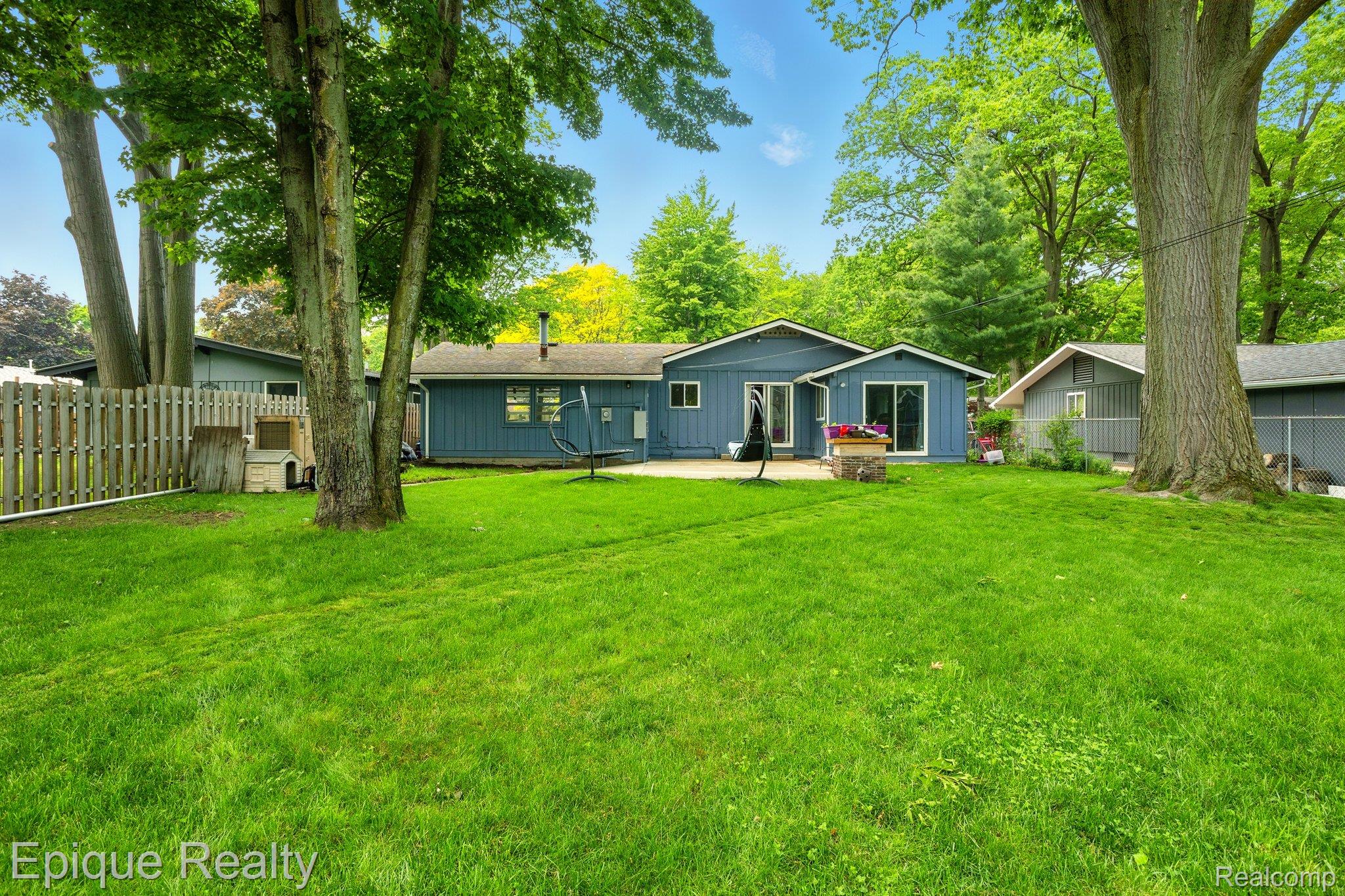 2840 Monticello Drive
