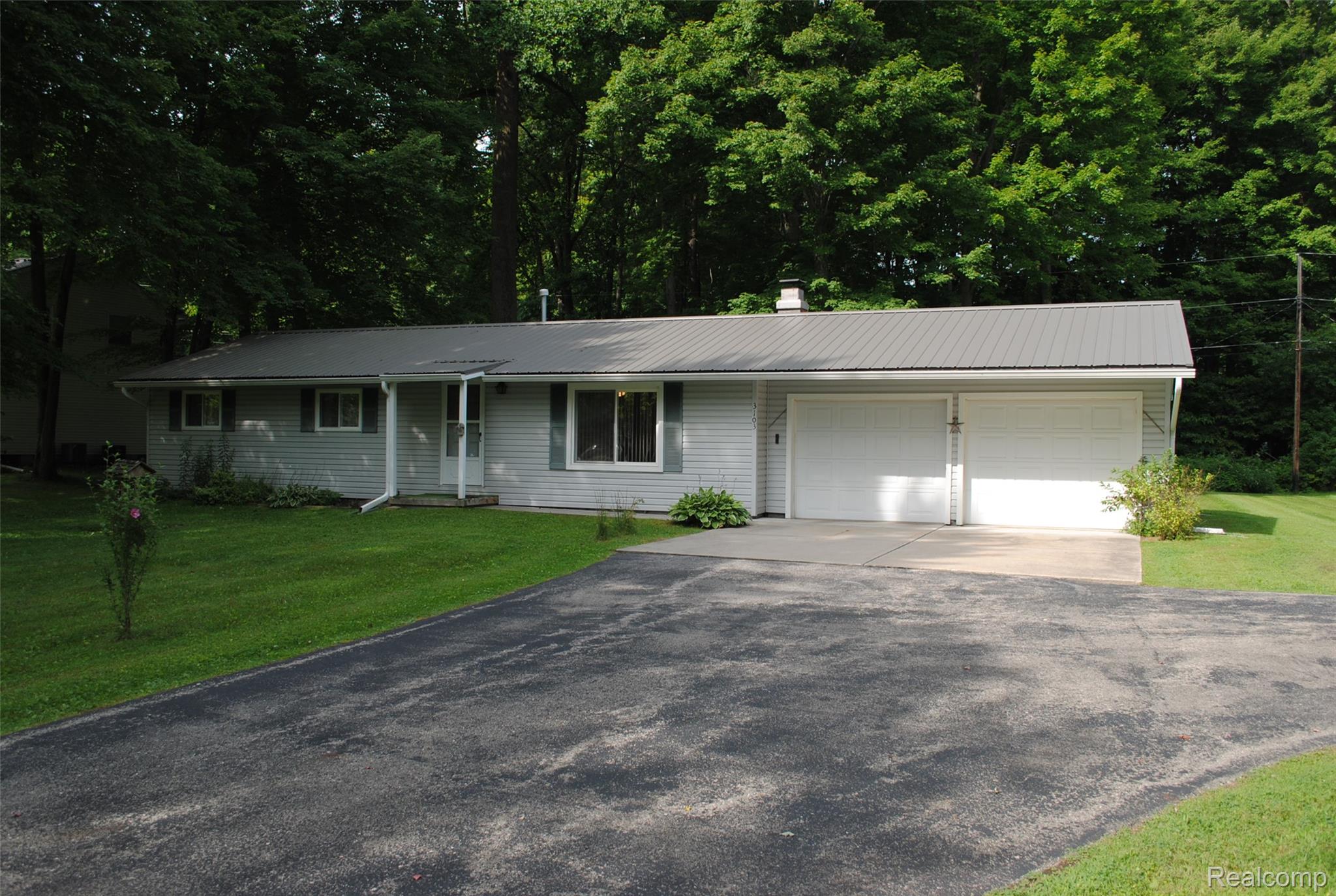 3103 Nokomis Trail