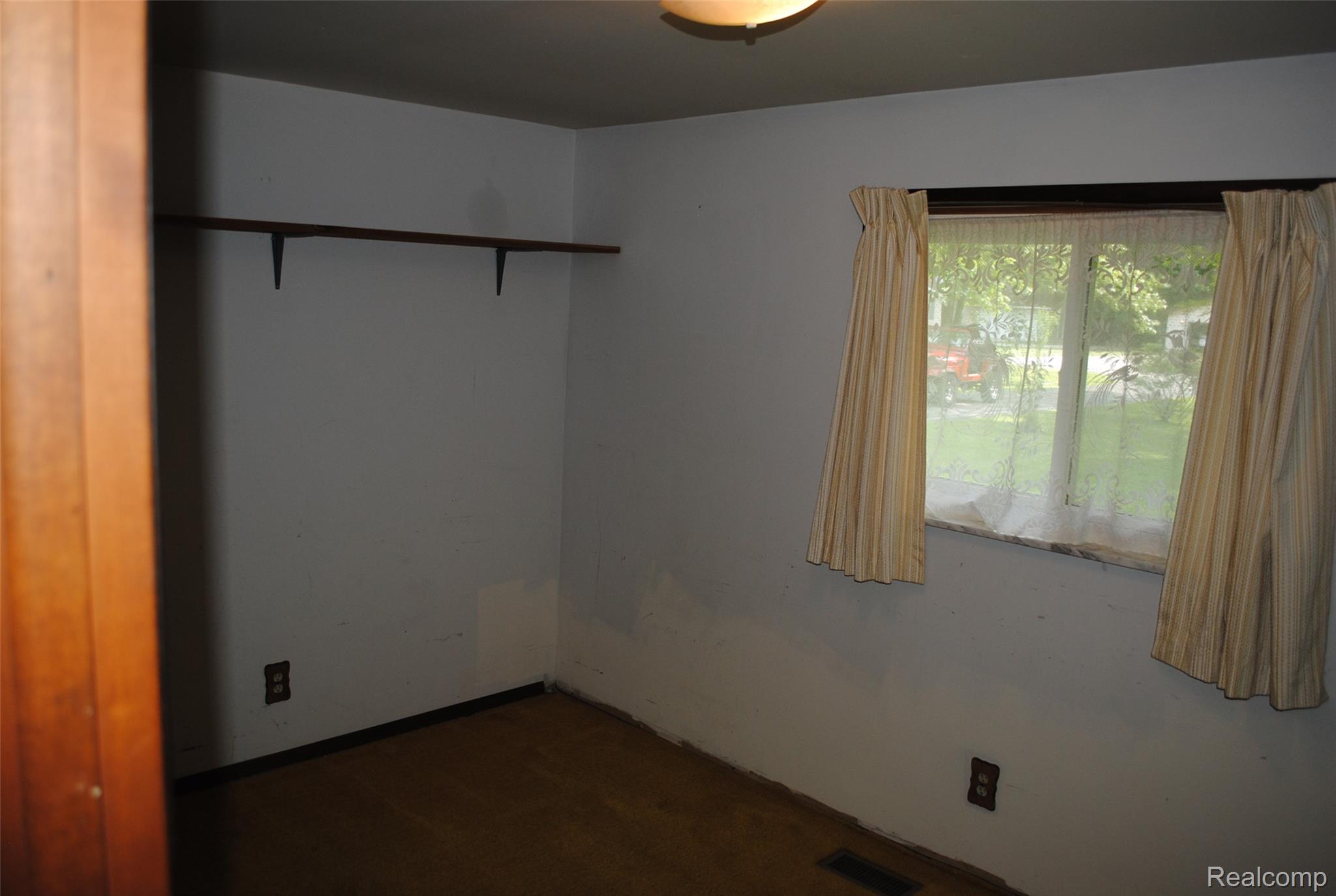 3103 Nokomis Trail