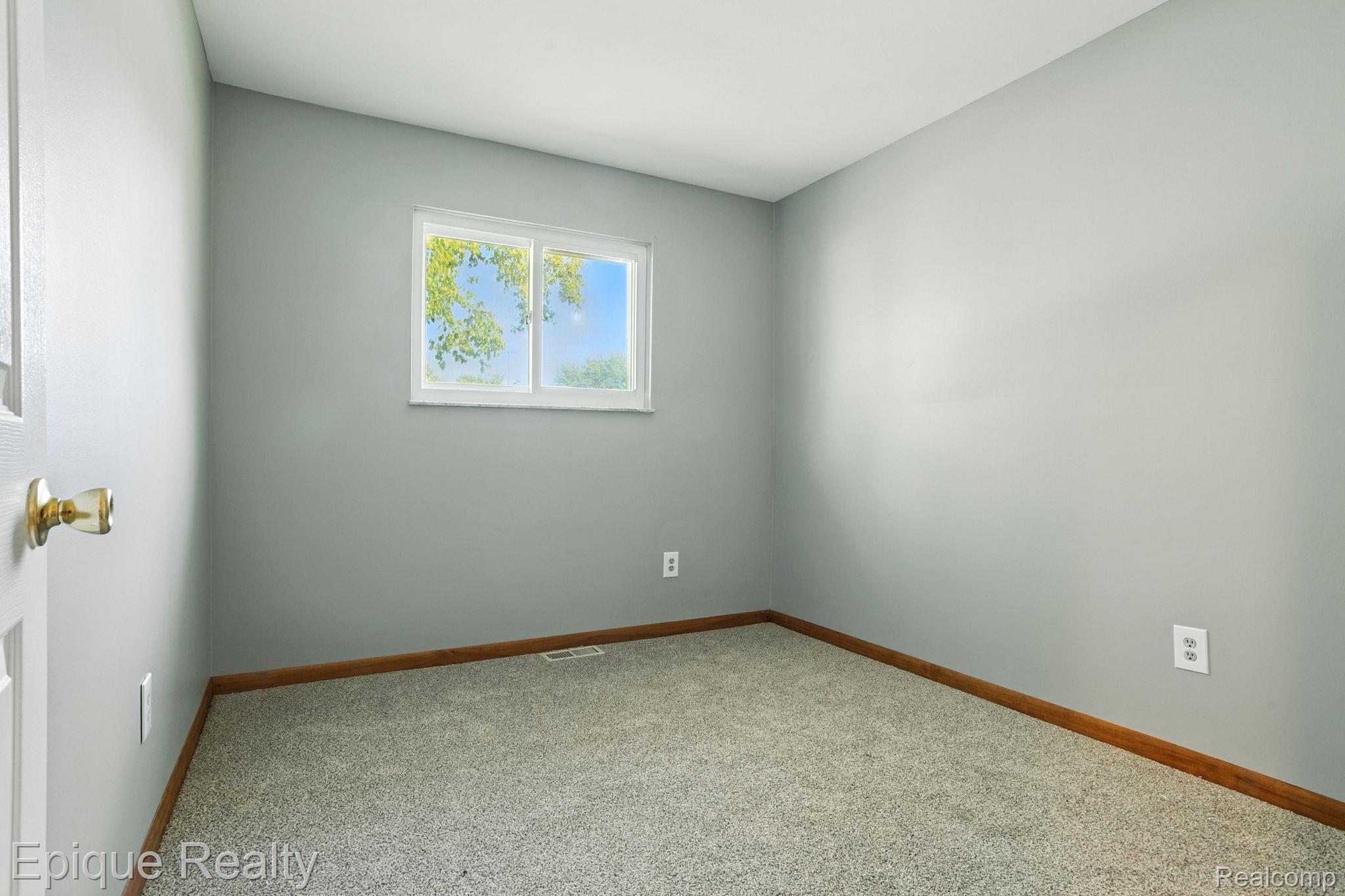 132 Saint Clair Boulevard