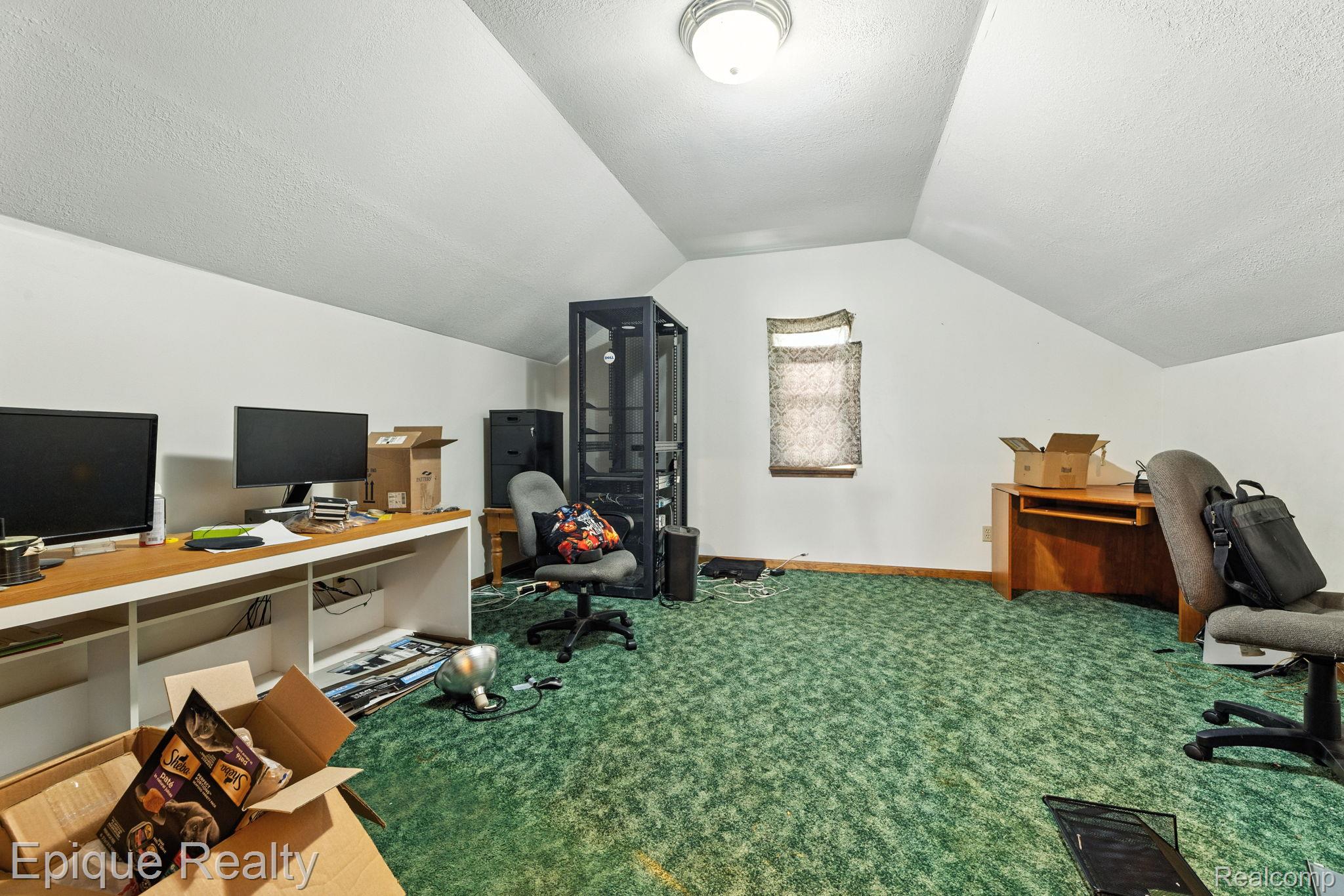 4294 Rochester Road