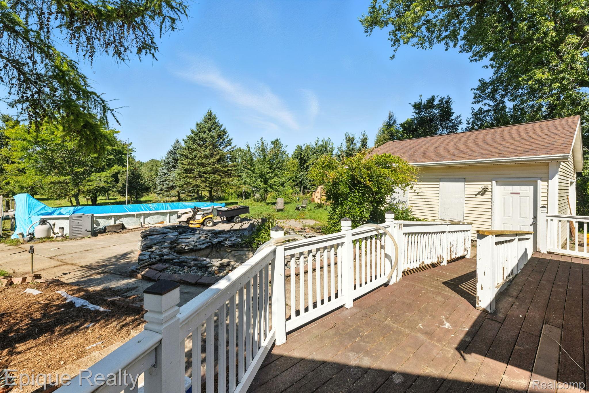 4294 Rochester Road