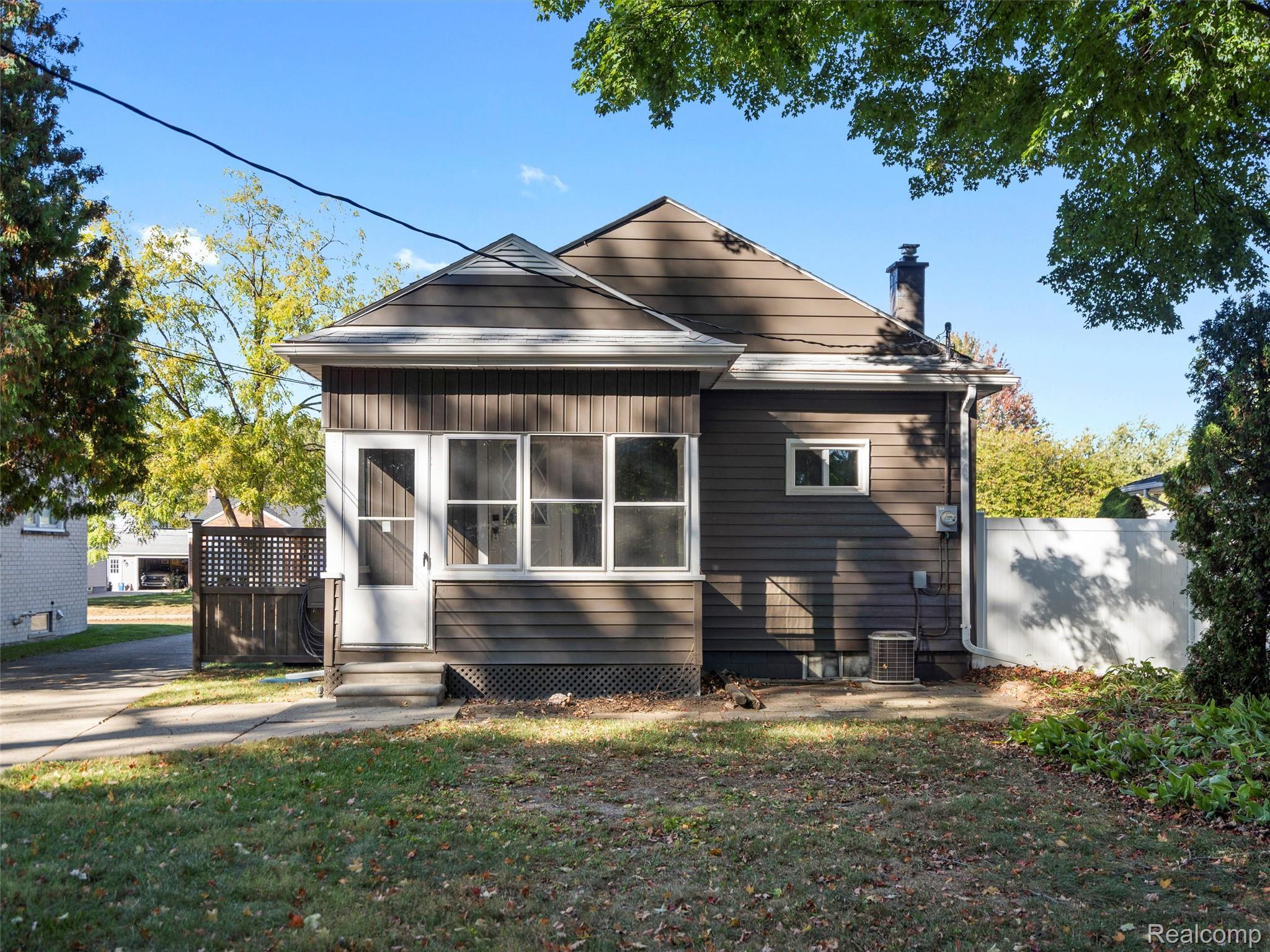 142 Midland Boulevard