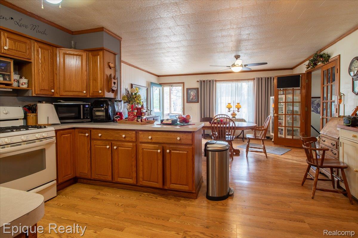 4828 Morse Drive