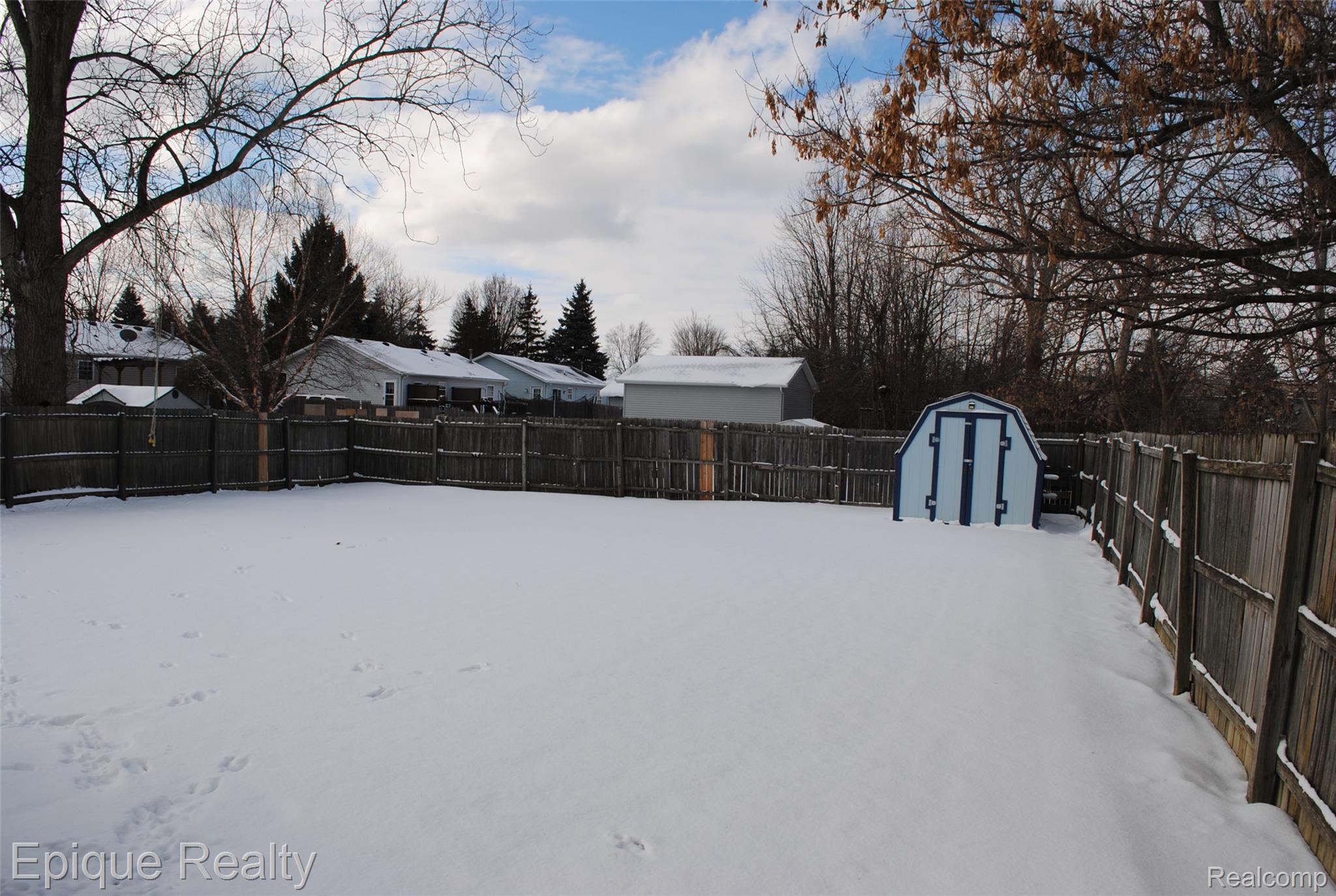 750 Applegate Drive