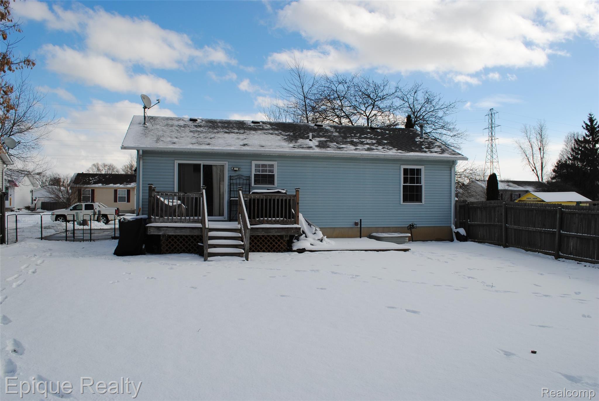 750 Applegate Drive