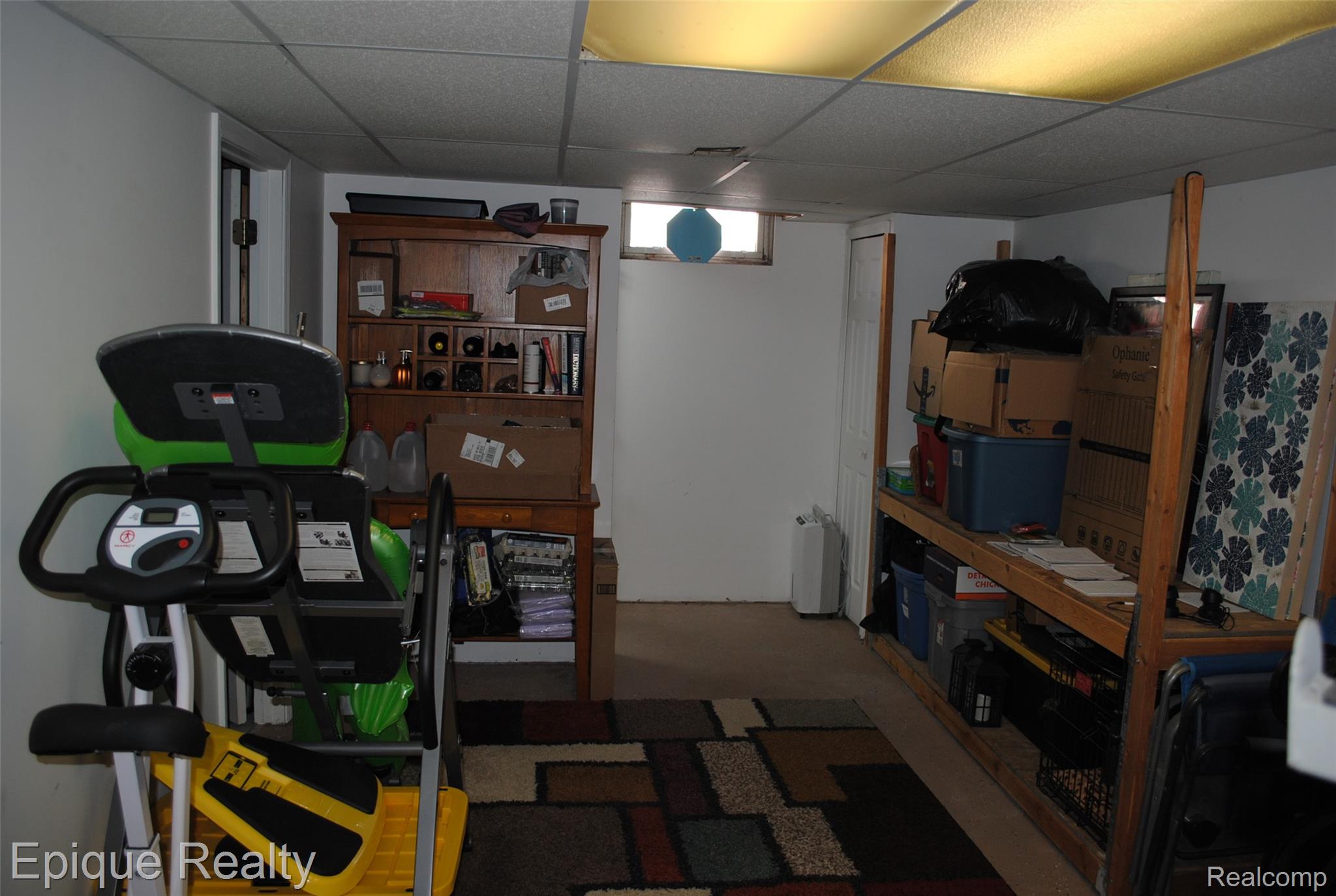 750 Applegate Drive