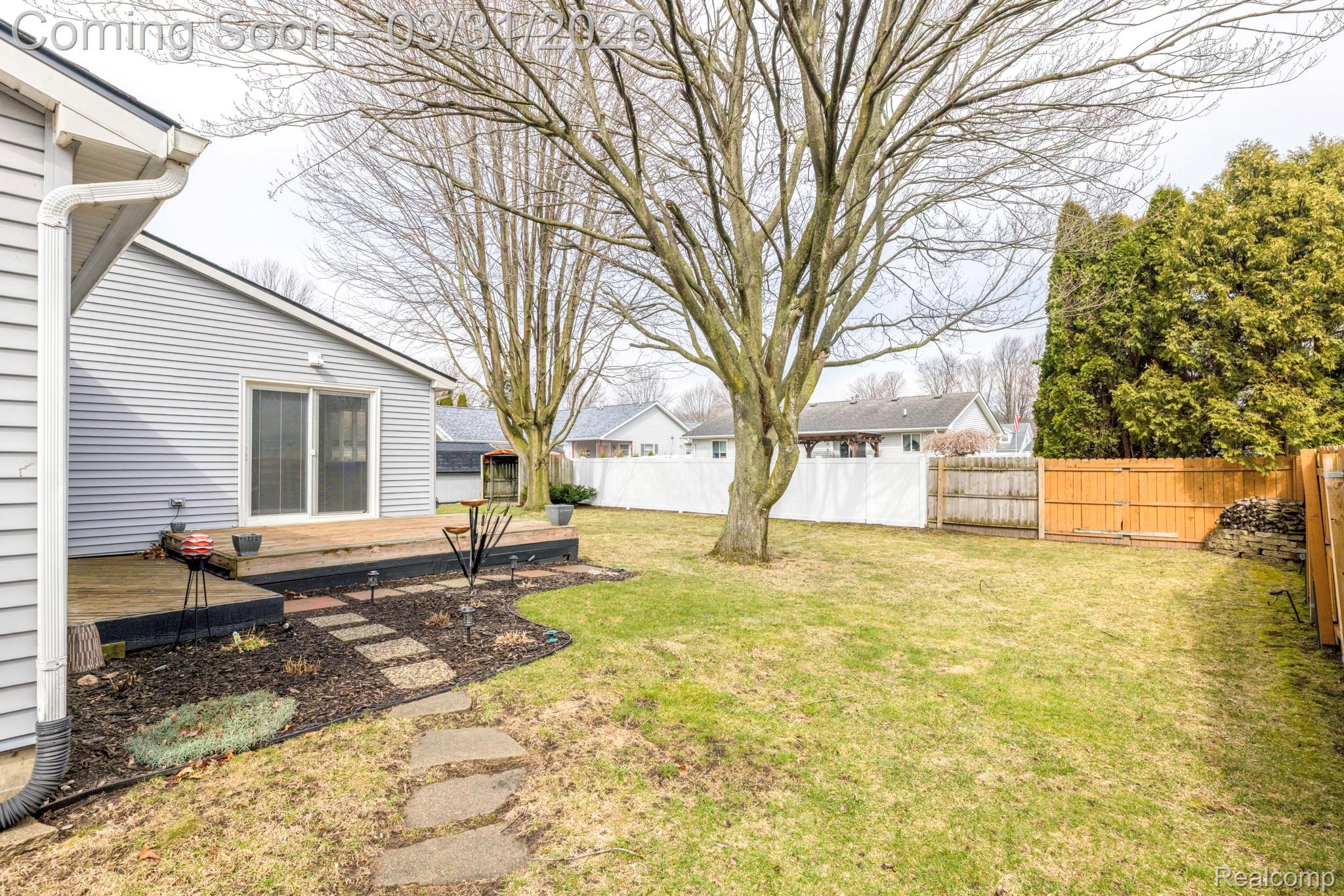 3264 Lake Drive