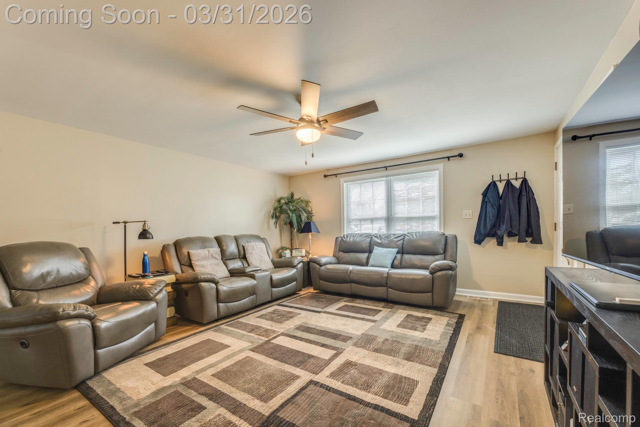 3264 Lake Drive
