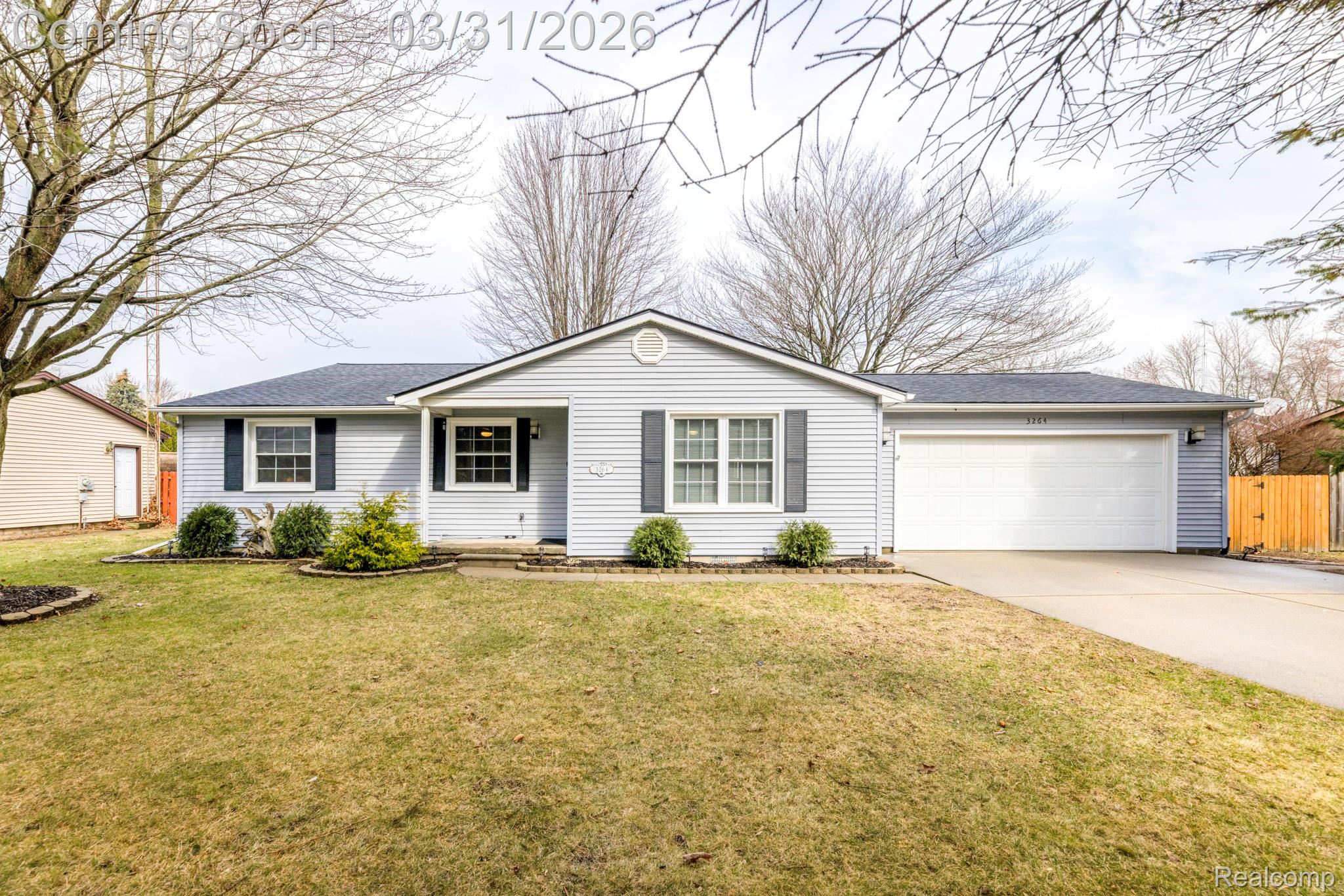 3264 Lake Drive