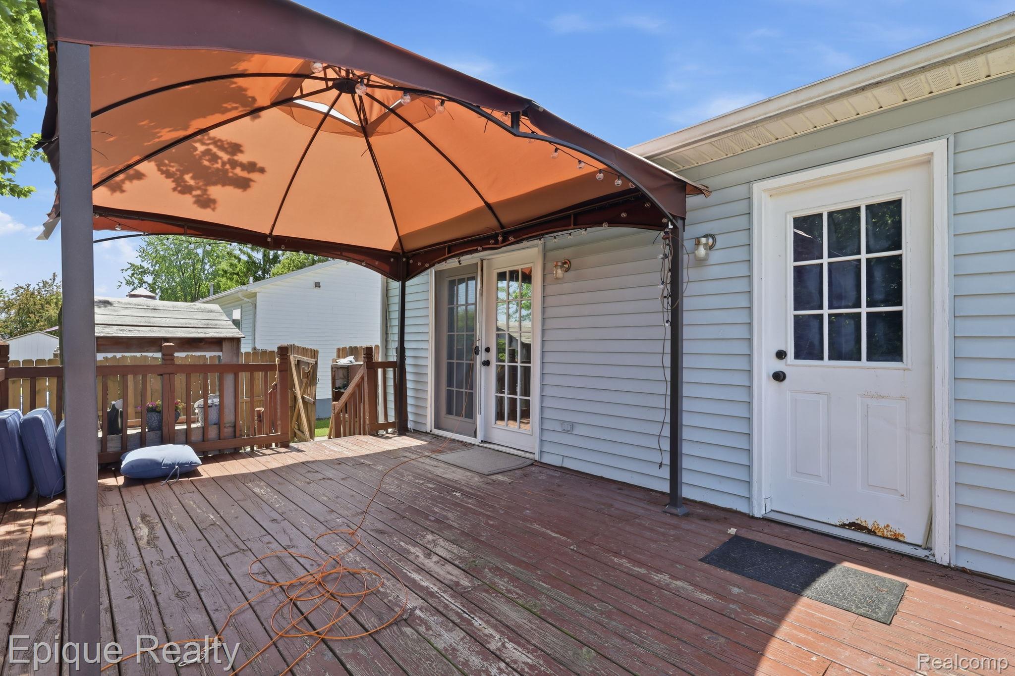 753 Applegate Drive
