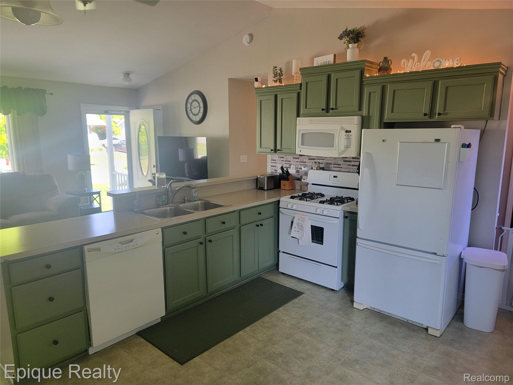 753 Applegate Drive