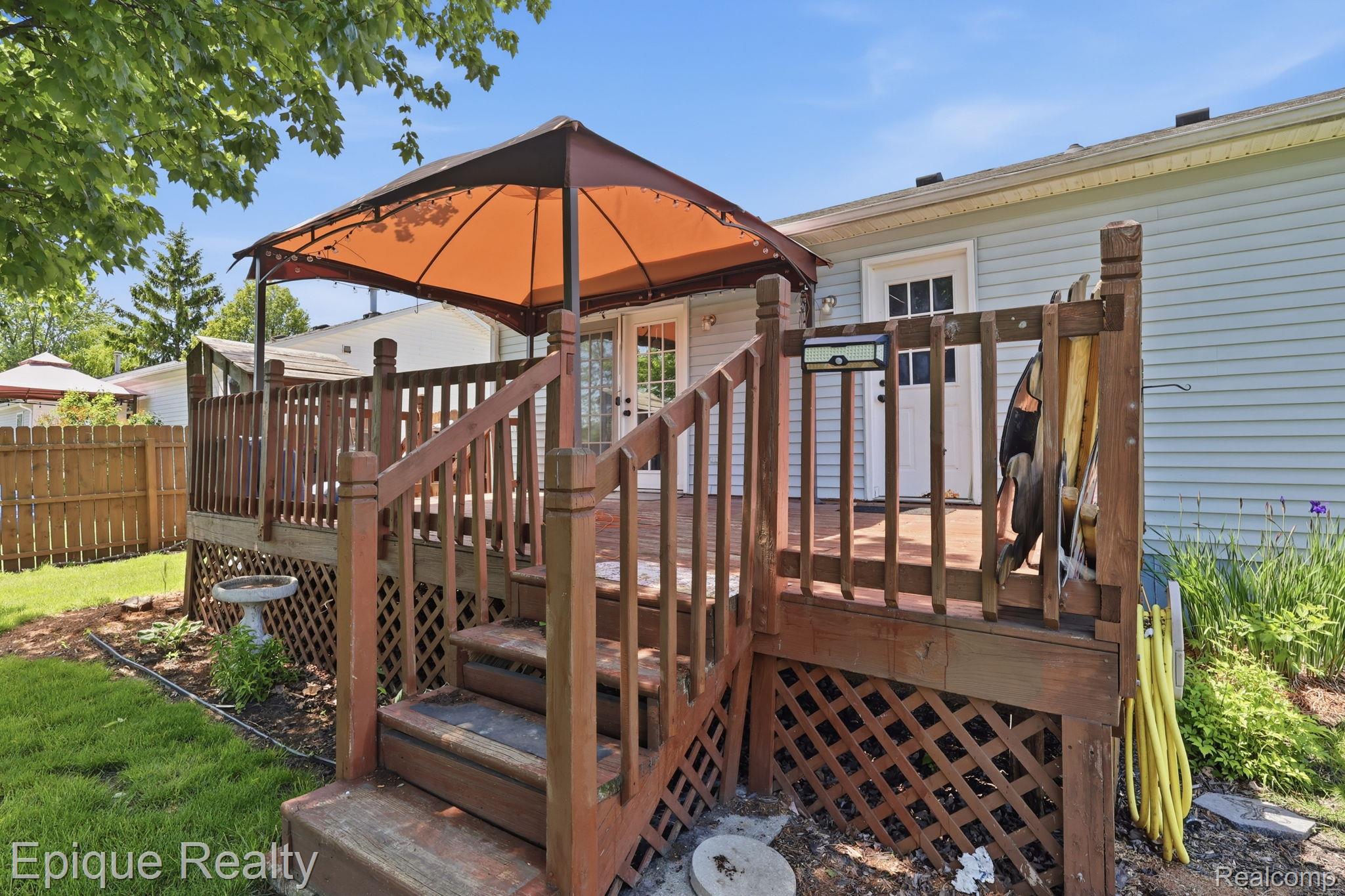753 Applegate Drive