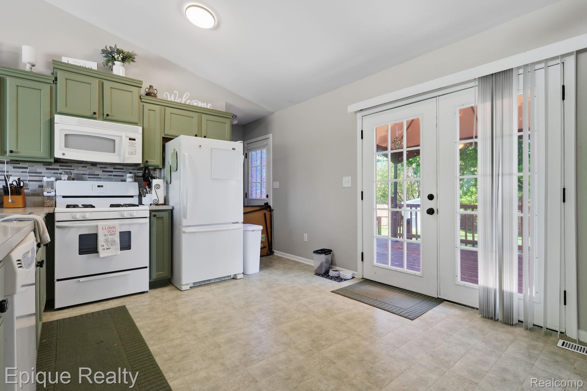 753 Applegate Drive