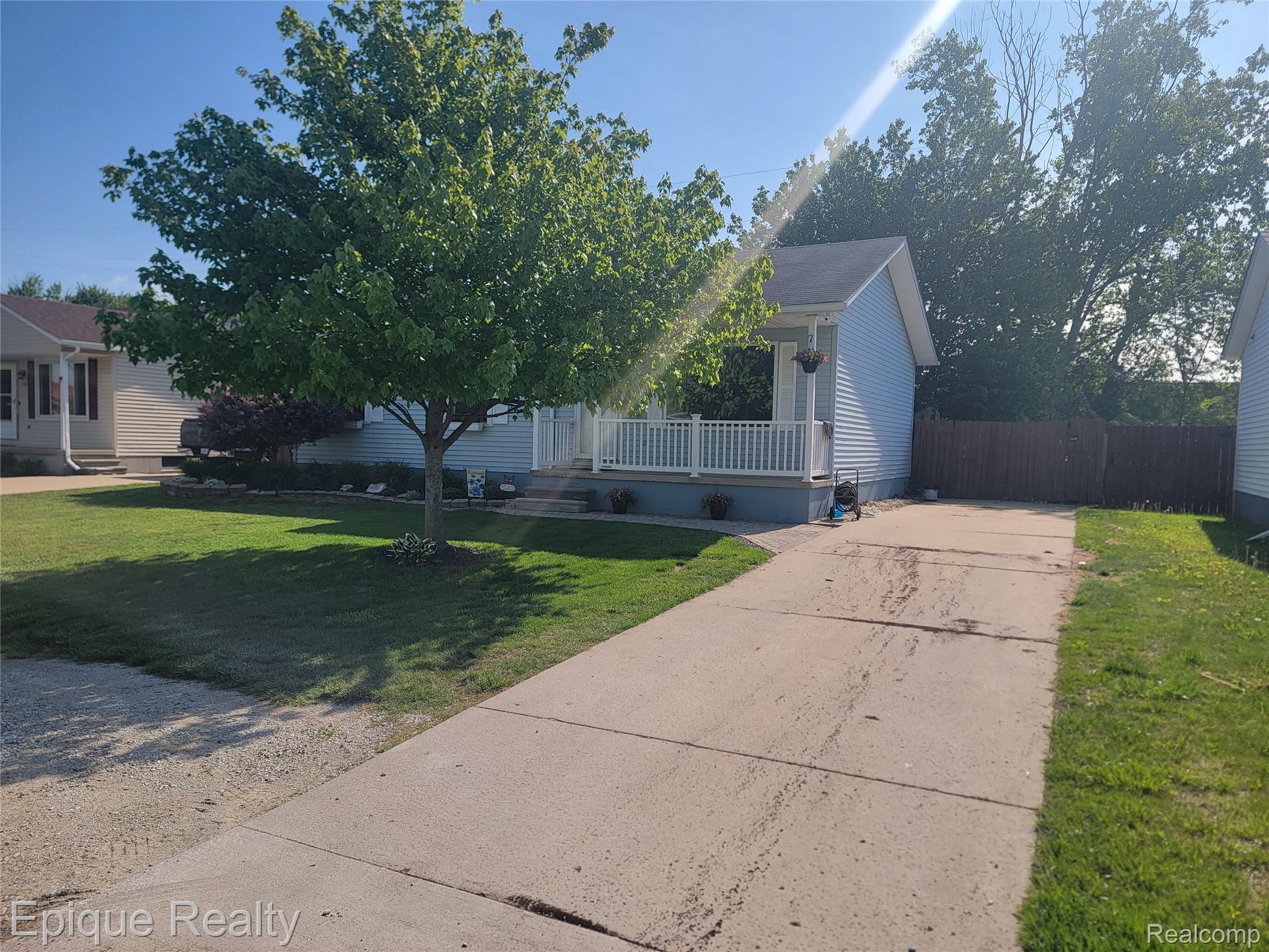 753 Applegate Drive