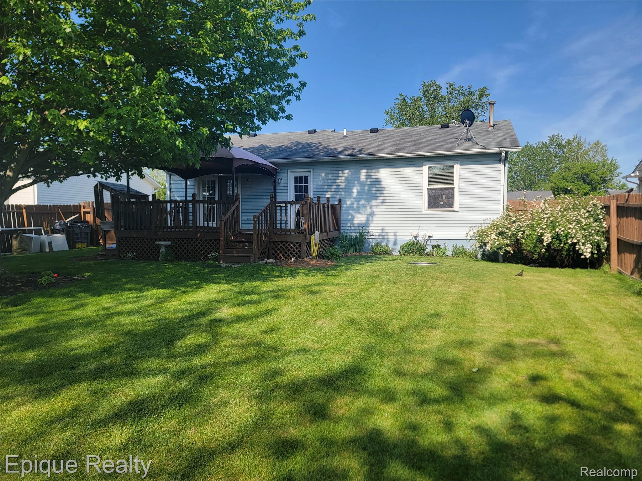 753 Applegate Drive
