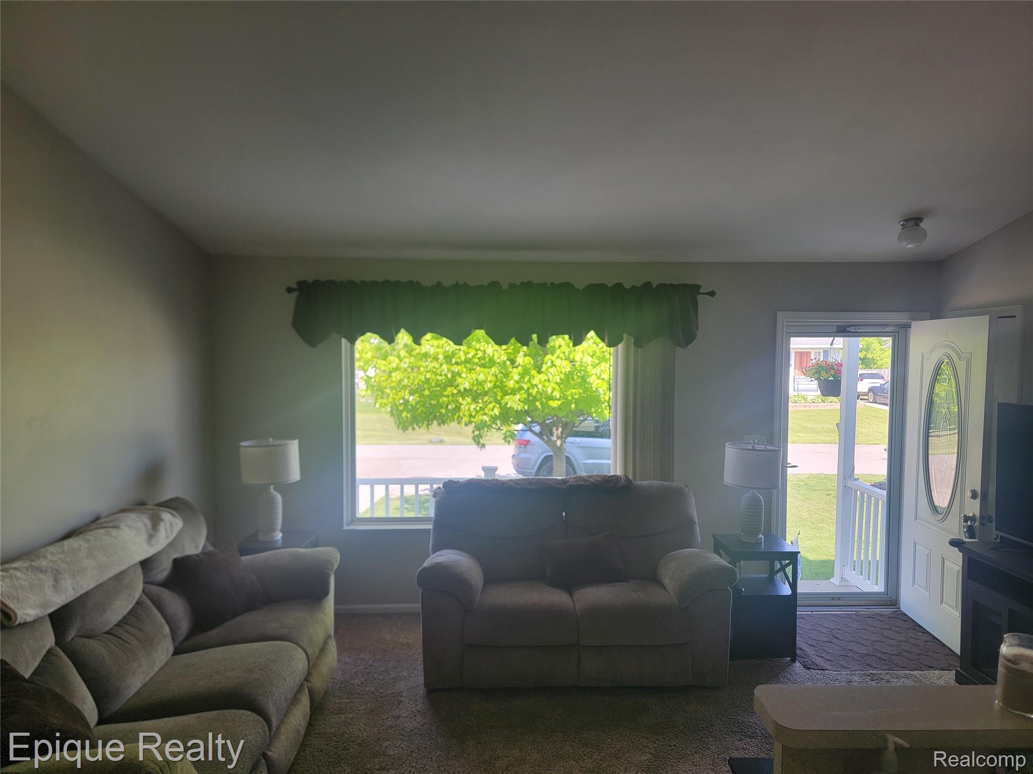 753 Applegate Drive
