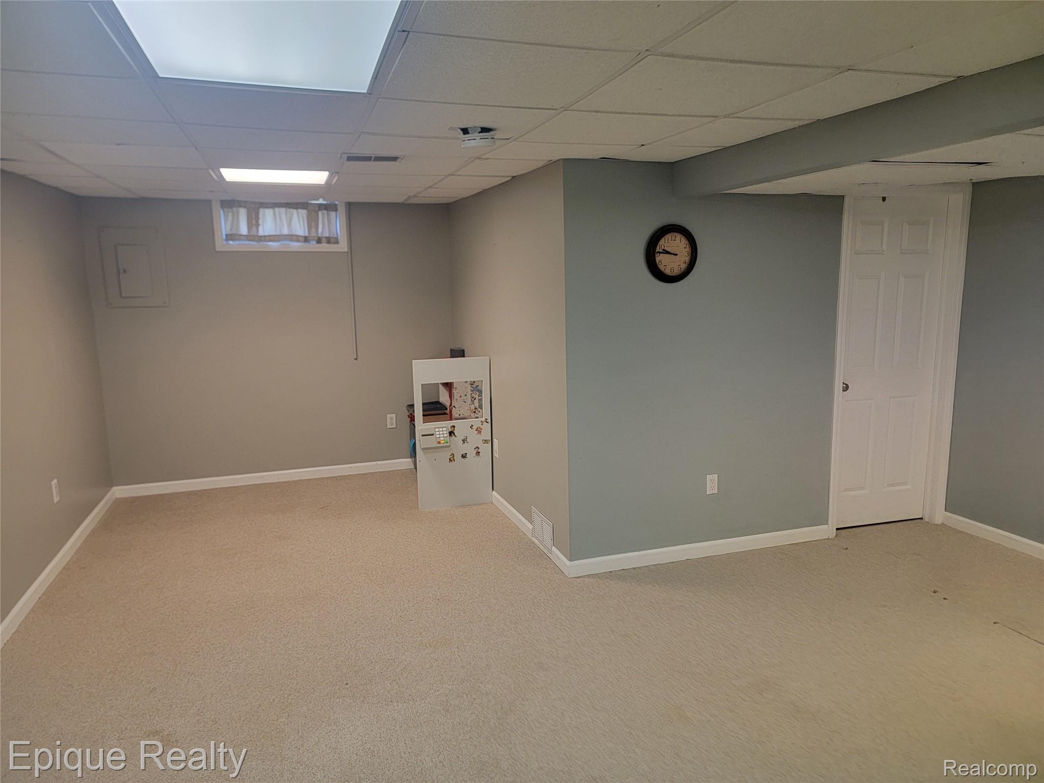 753 Applegate Drive