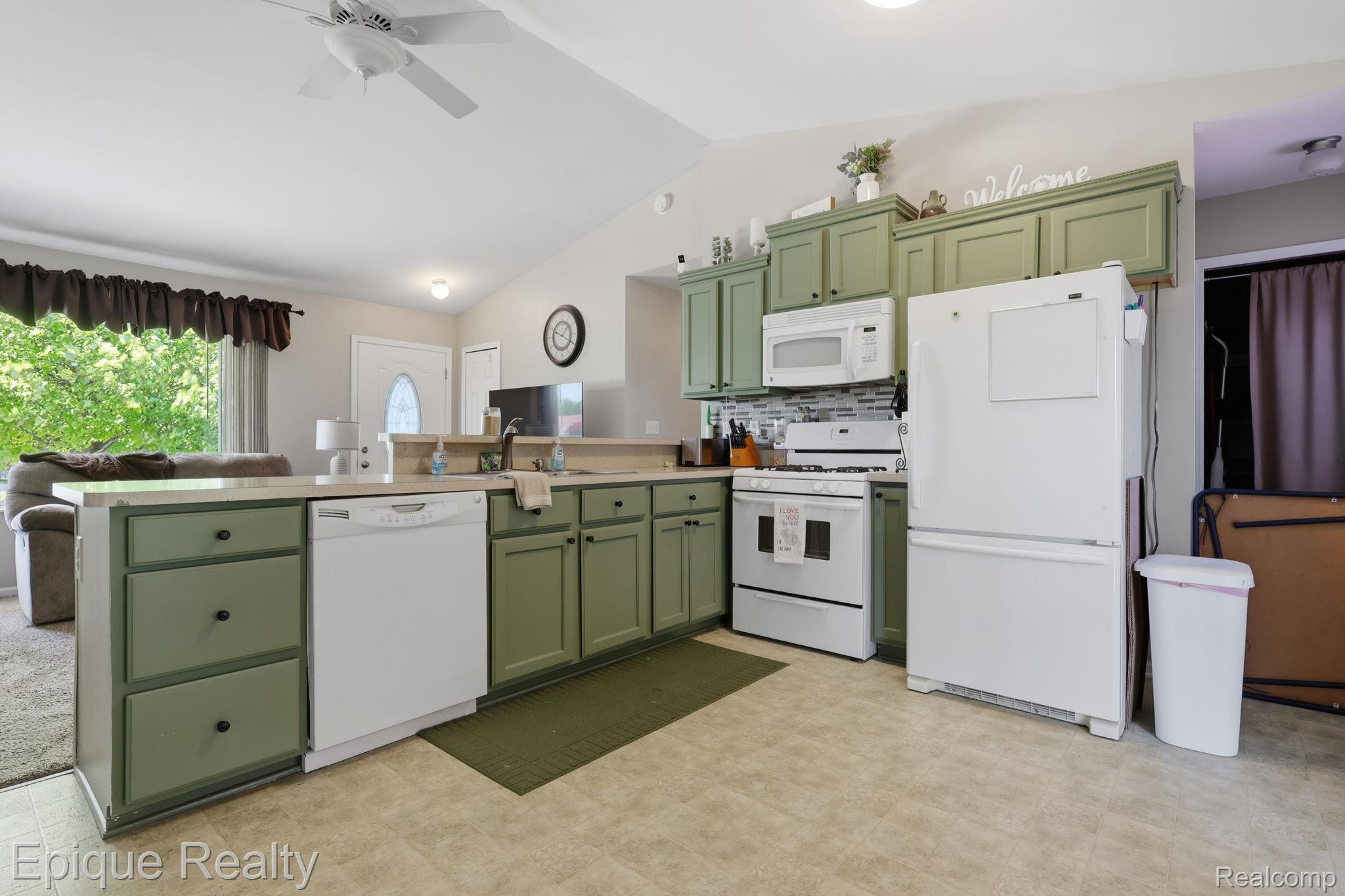 753 Applegate Drive