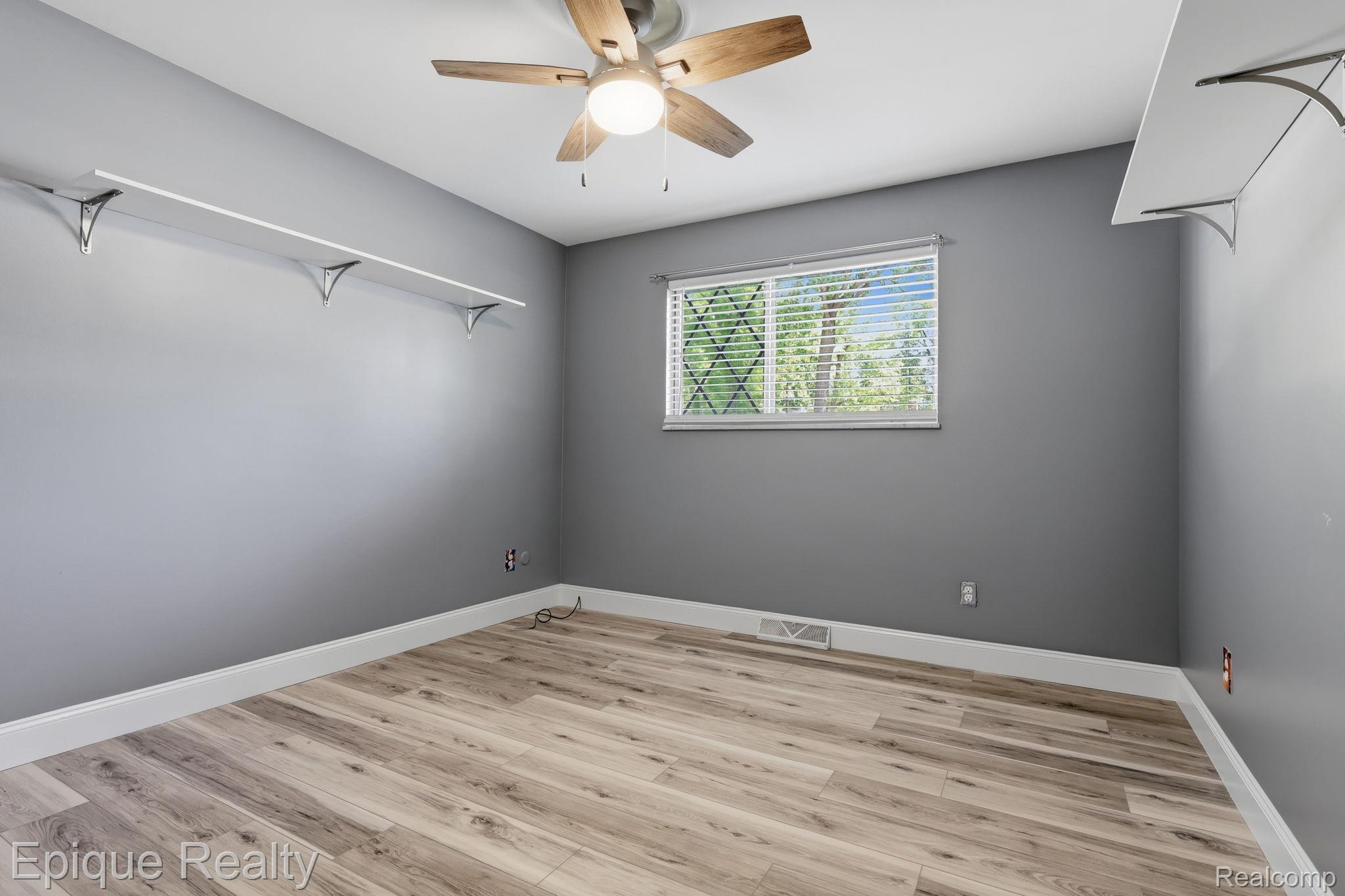 2549 Riverwood Drive