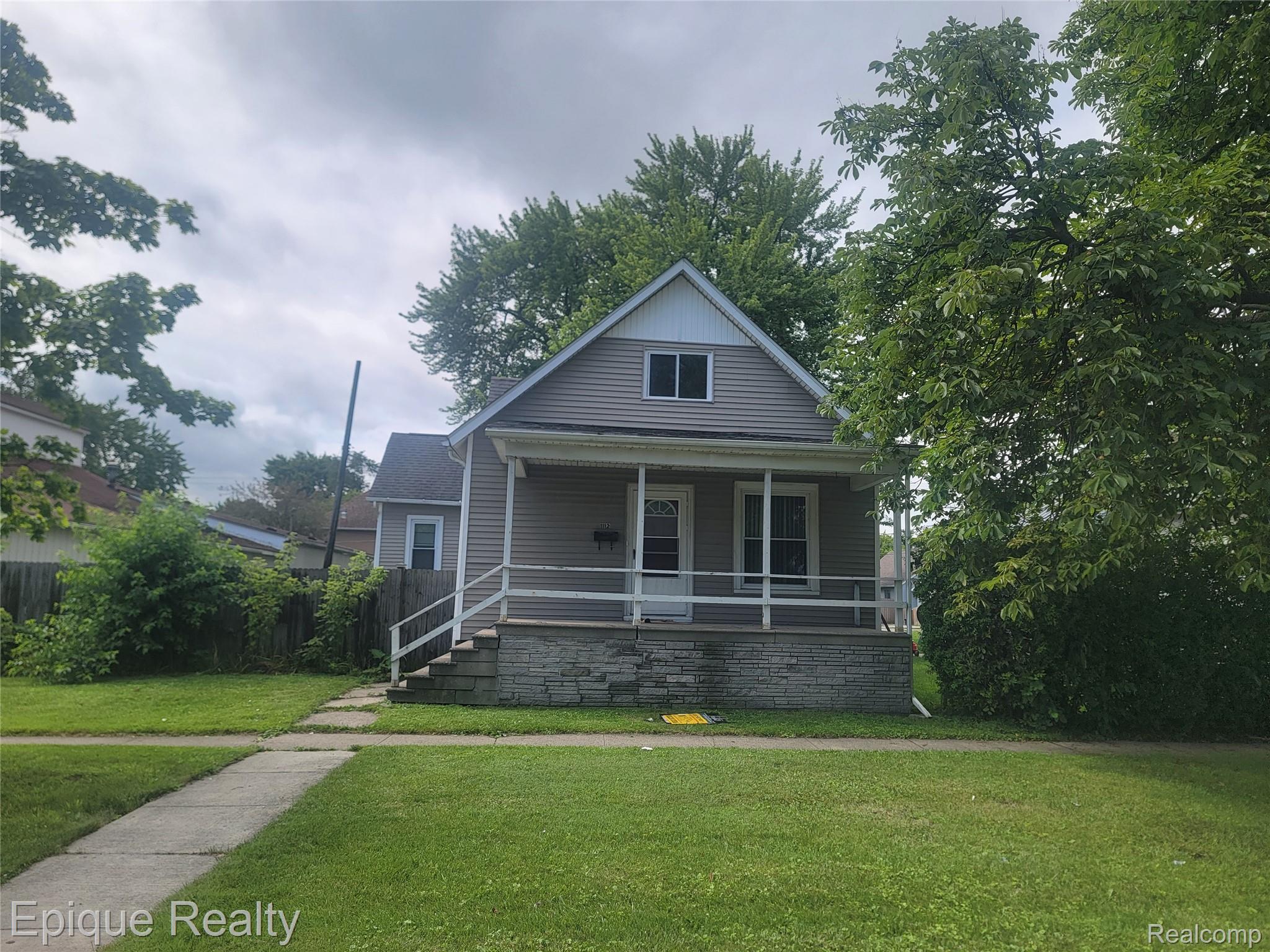 1112 Griswold Street