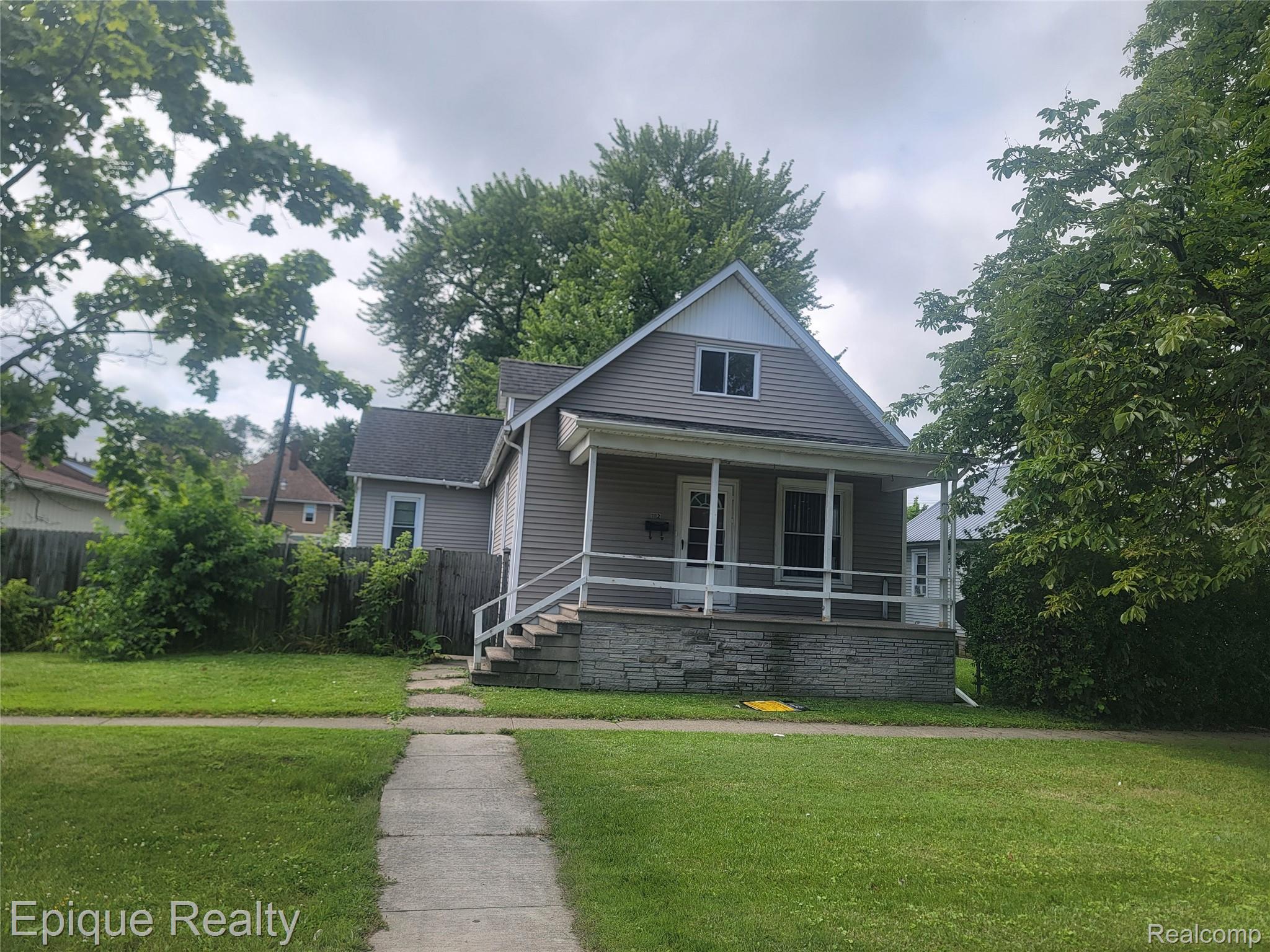 1112 Griswold Street