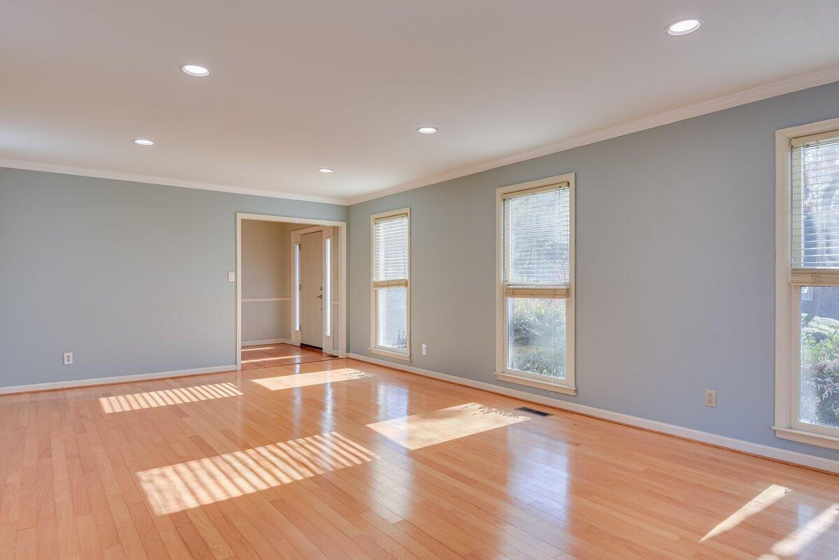 809 Burden Lake Road