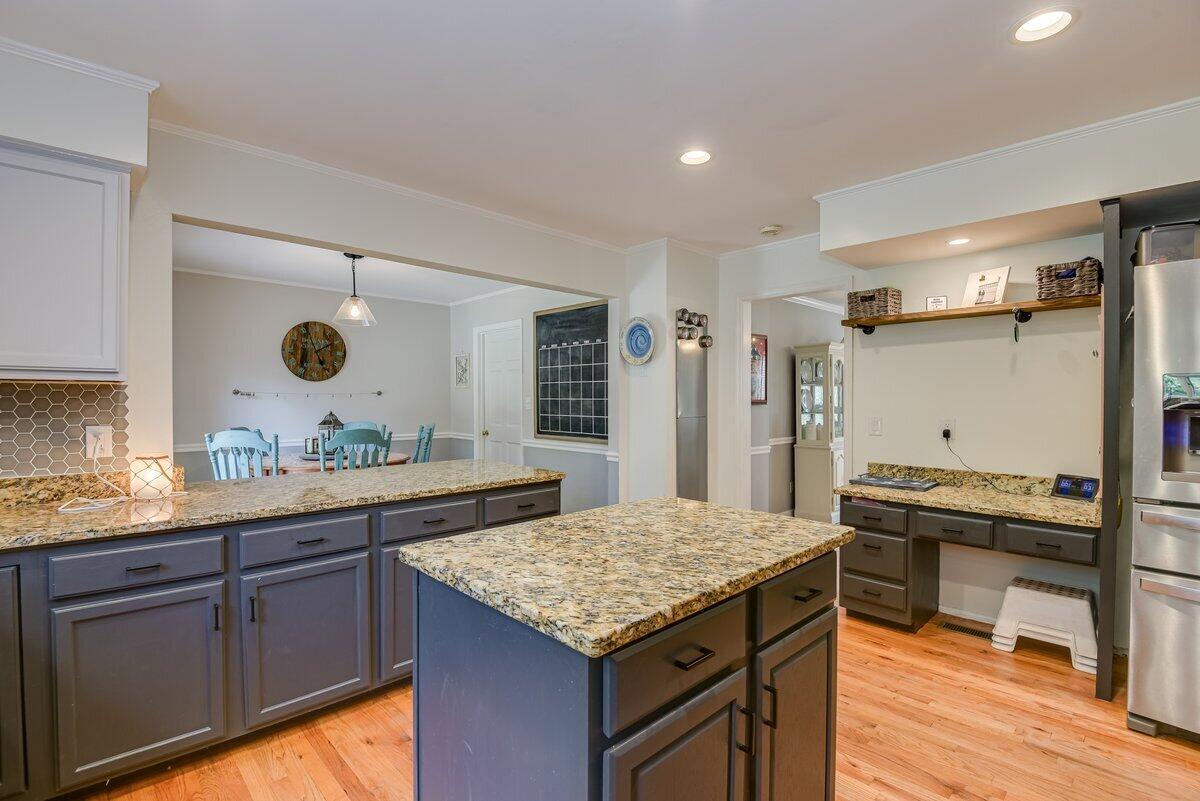 809 Burden Lake Road