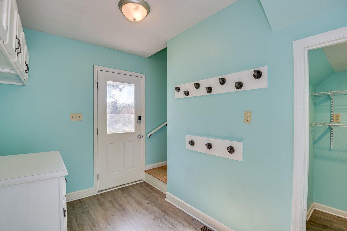 809 Burden Lake Road