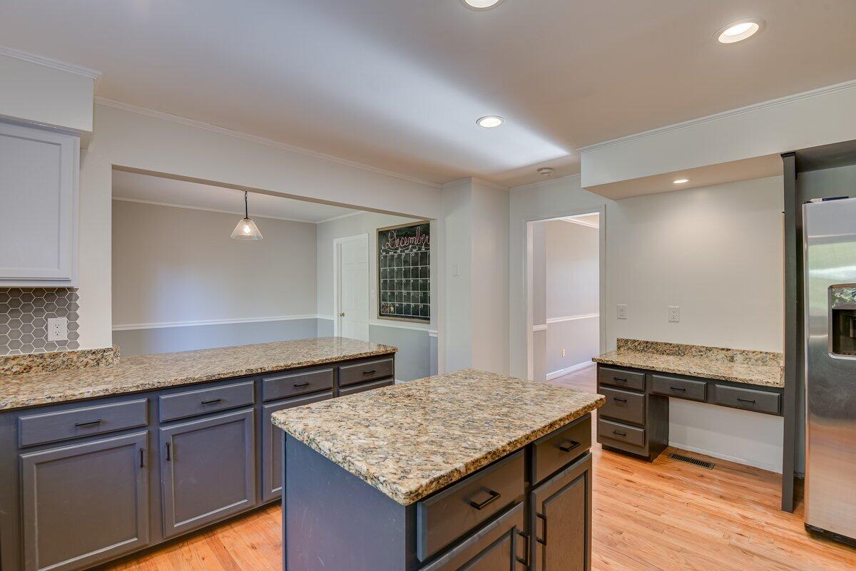 809 Burden Lake Road