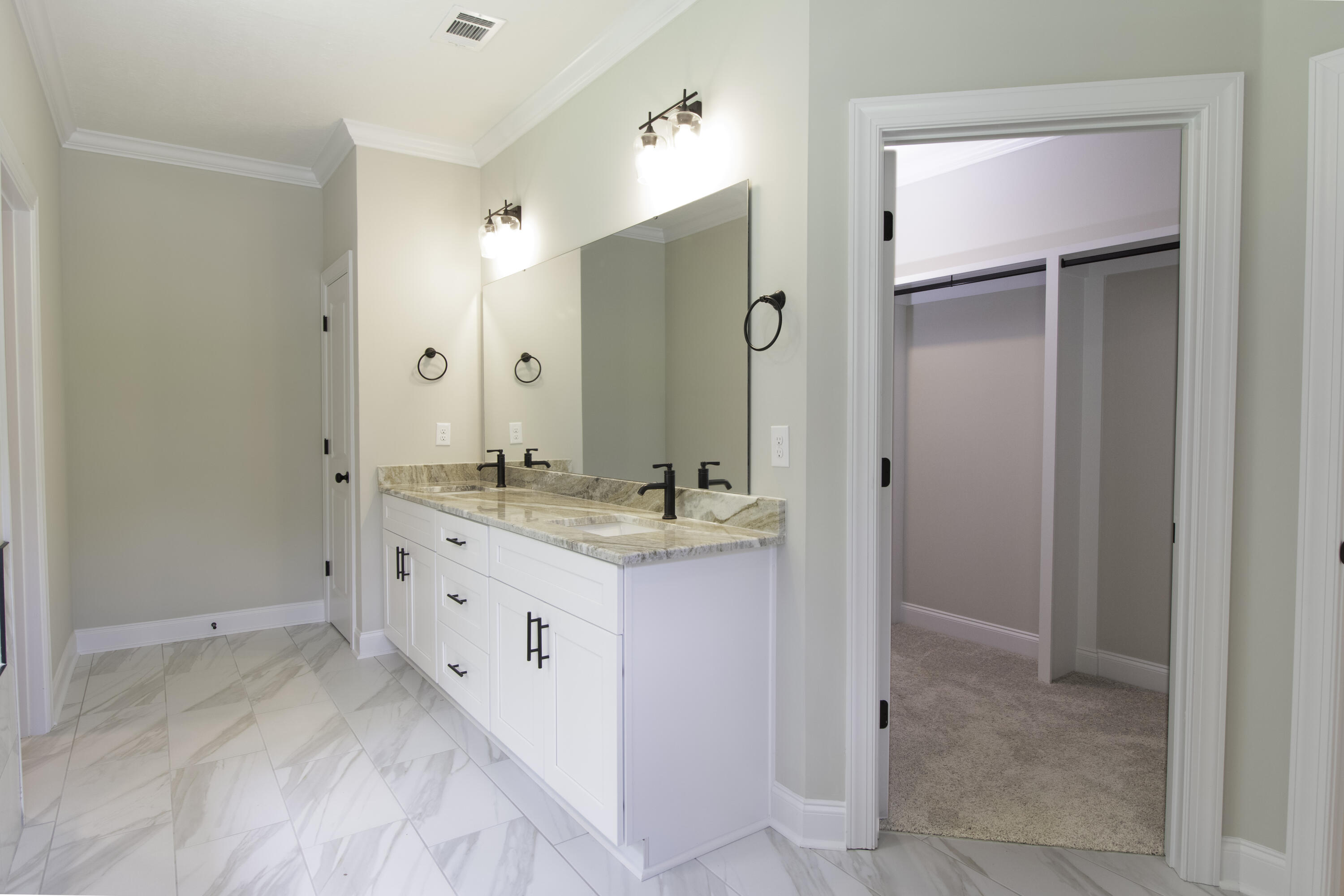 321 Whithorn Court