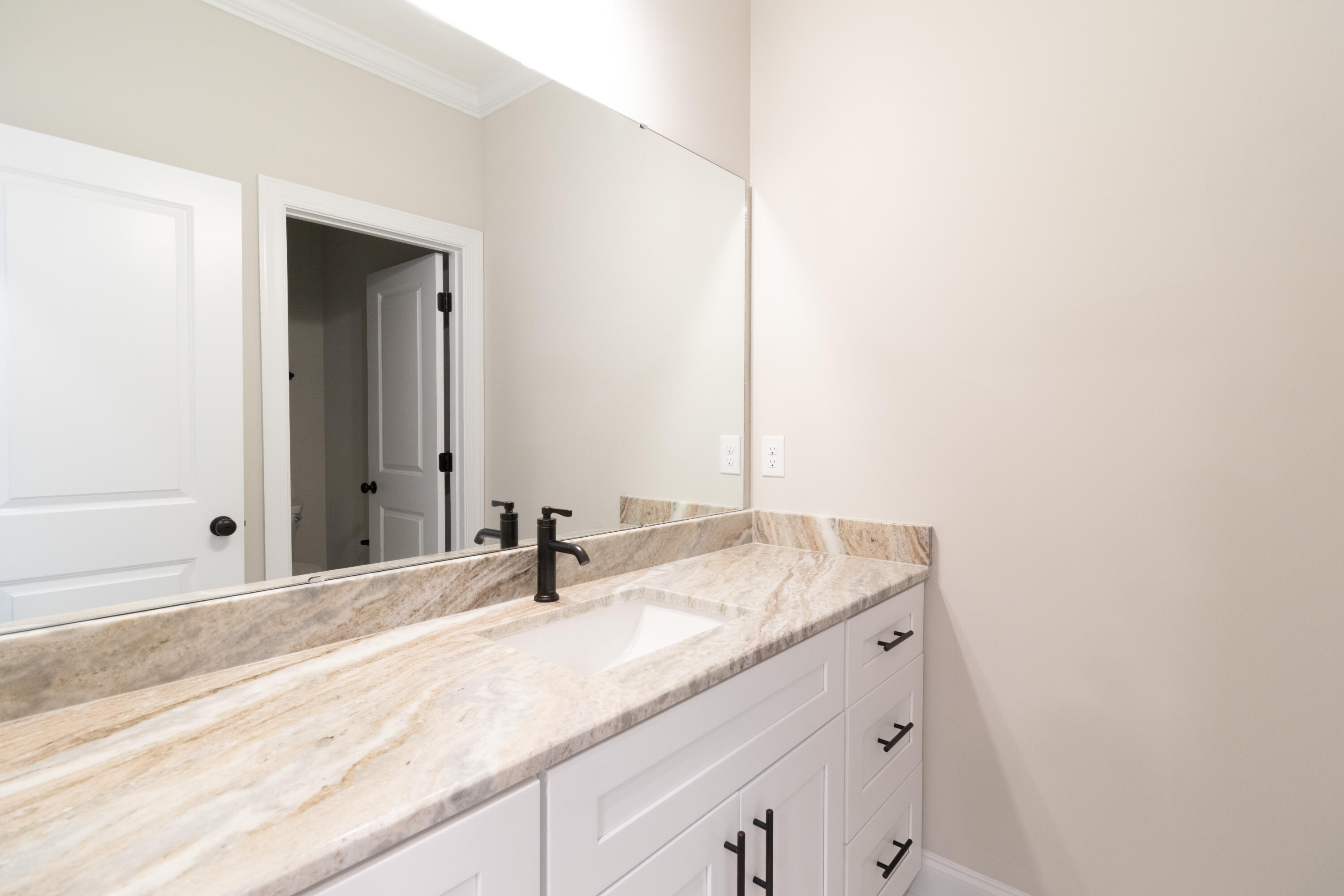 321 Whithorn Court
