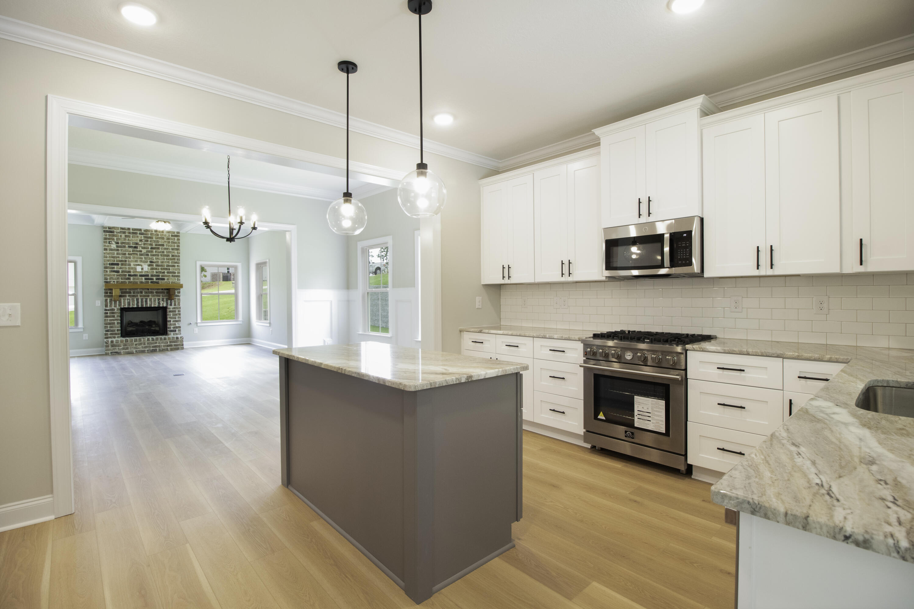 321 Whithorn Court