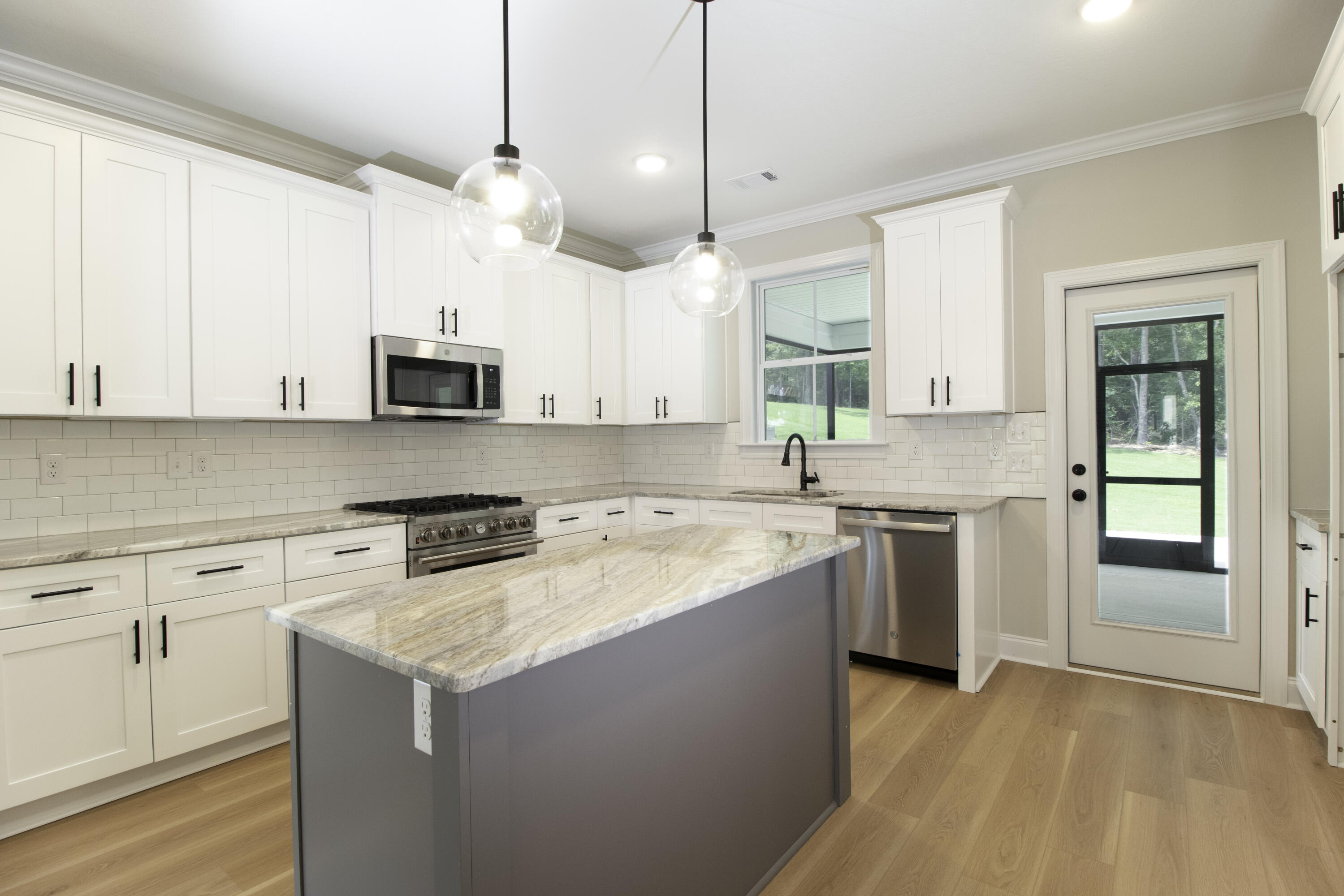 321 Whithorn Court