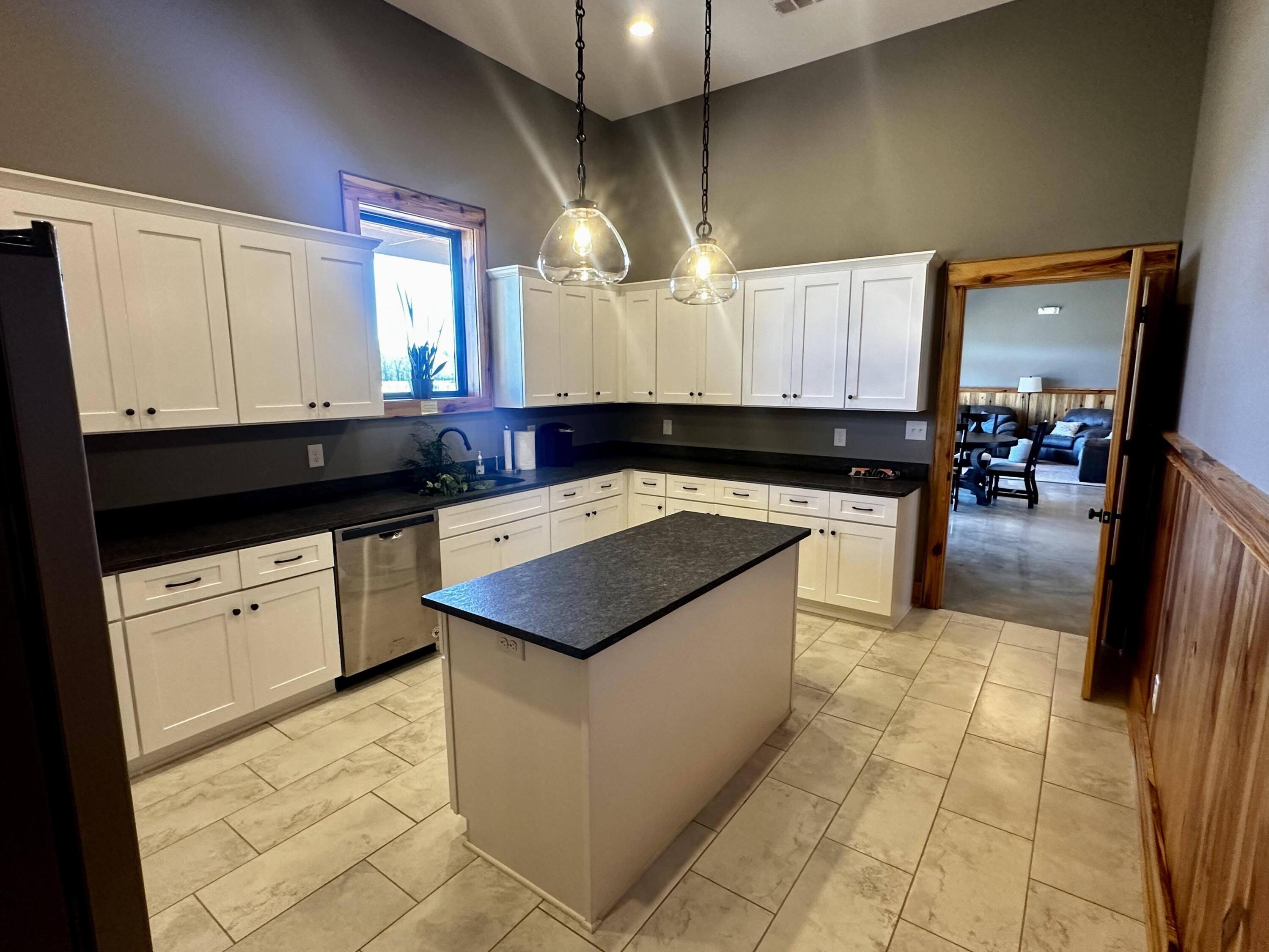 Lot 5 Troup Manor