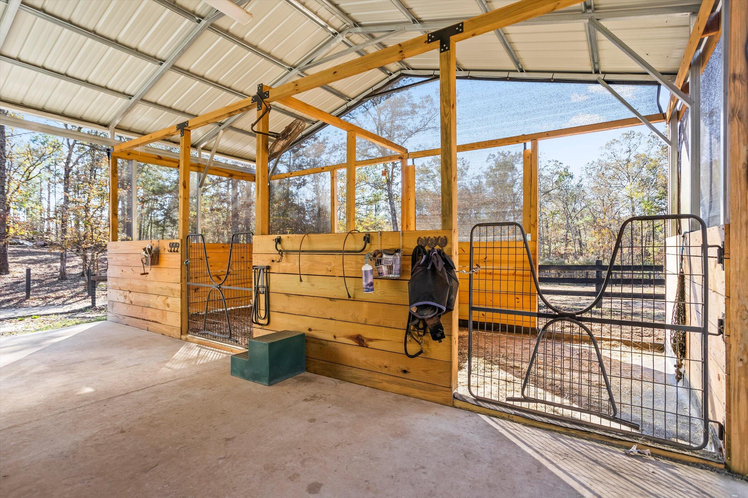 216 Bluffwood Road