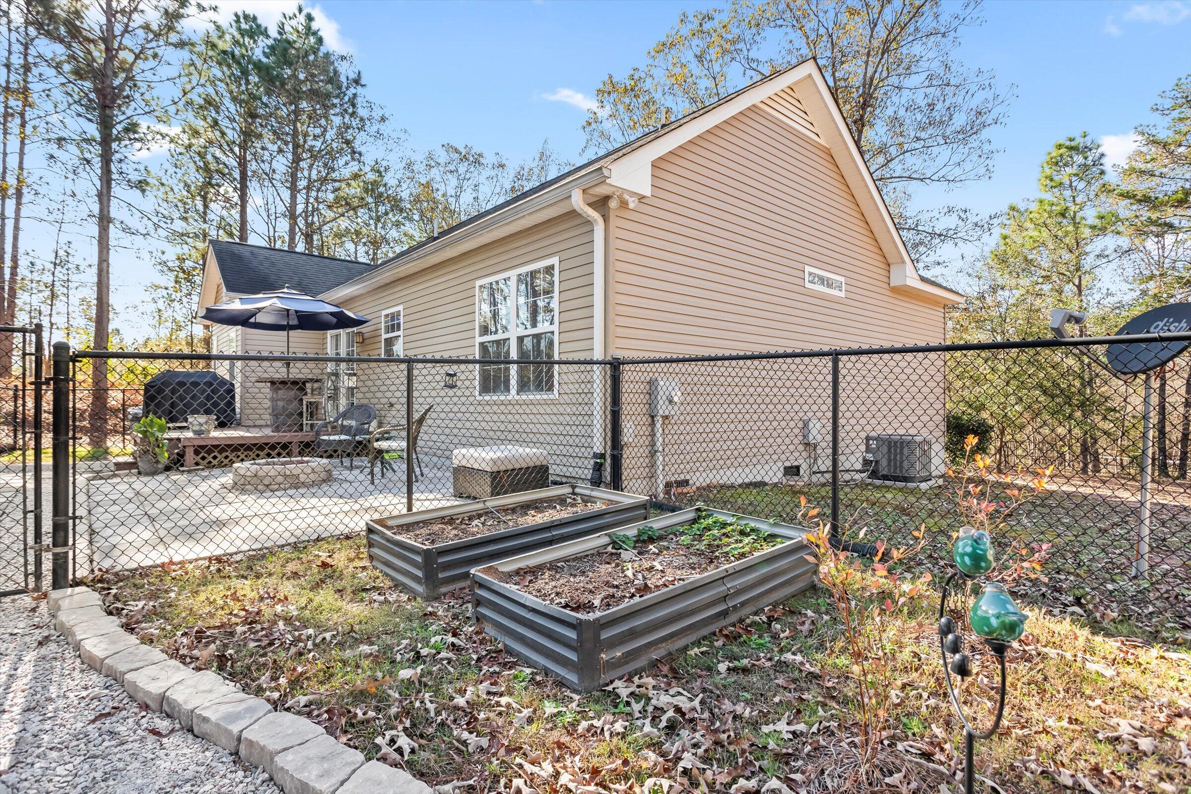 216 Bluffwood Road