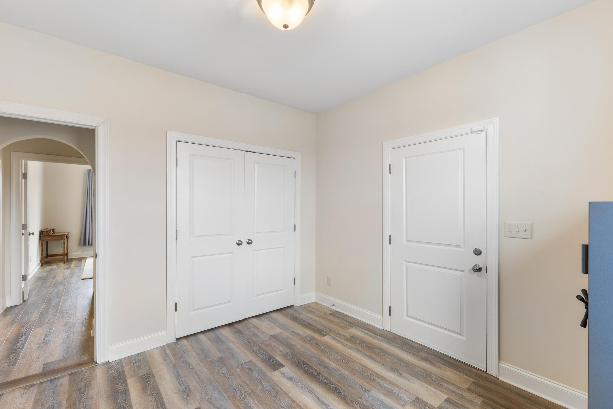 2083 Songbird Court