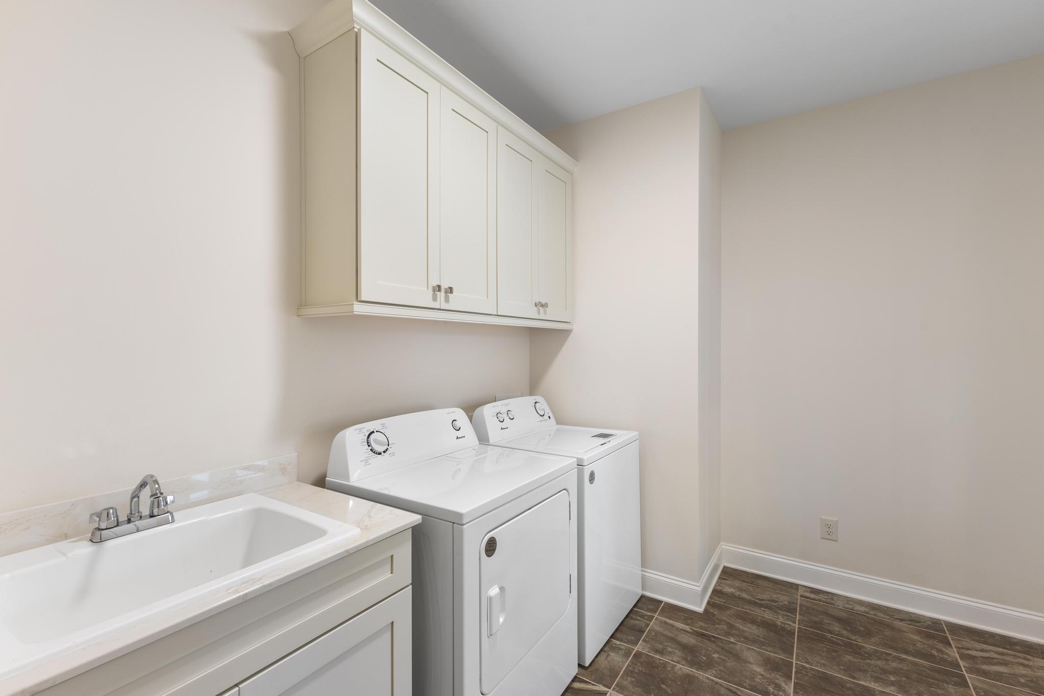 2083 Songbird Court