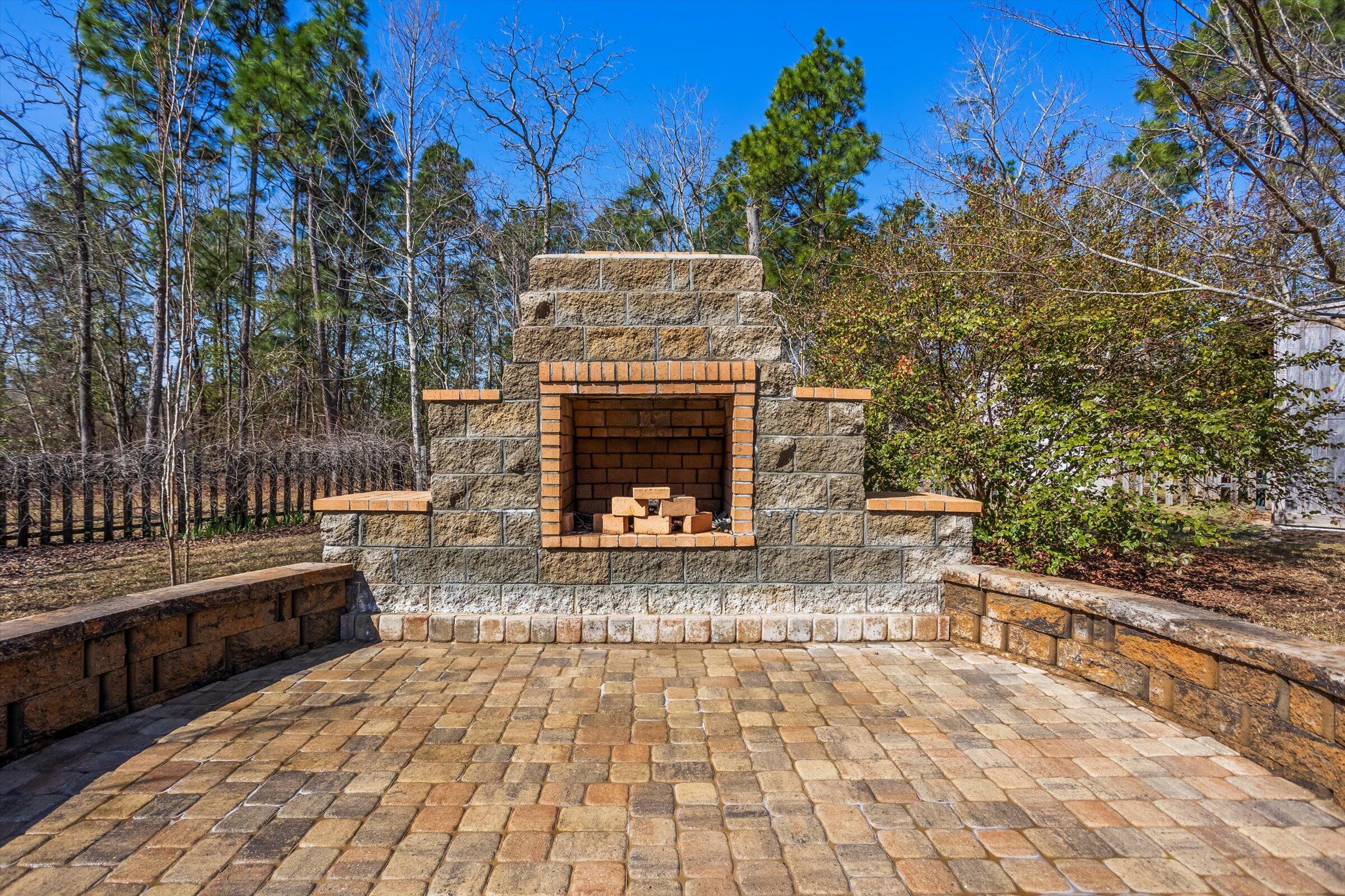 158 N Windsor Road