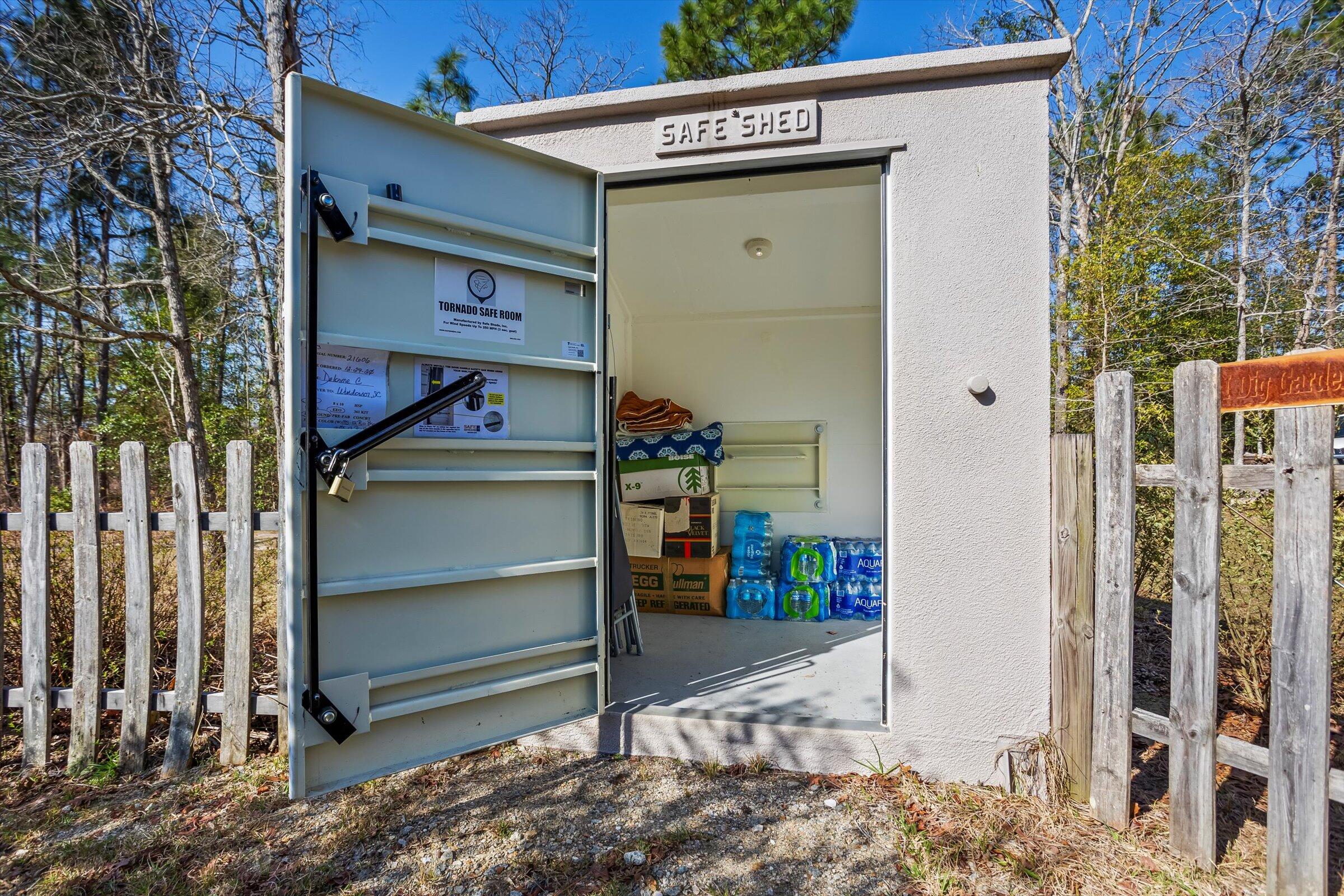 158 N Windsor Road