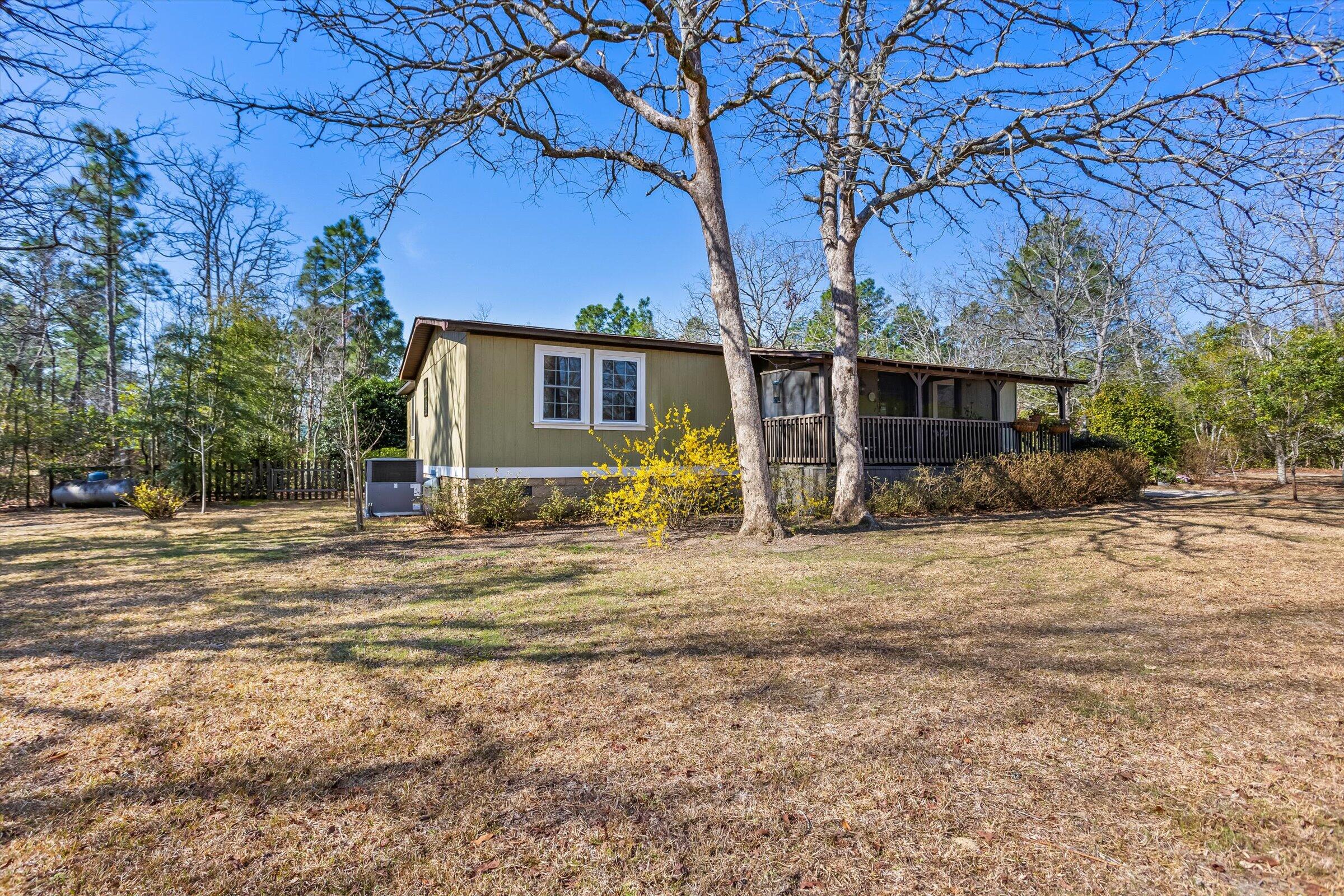158 N Windsor Road